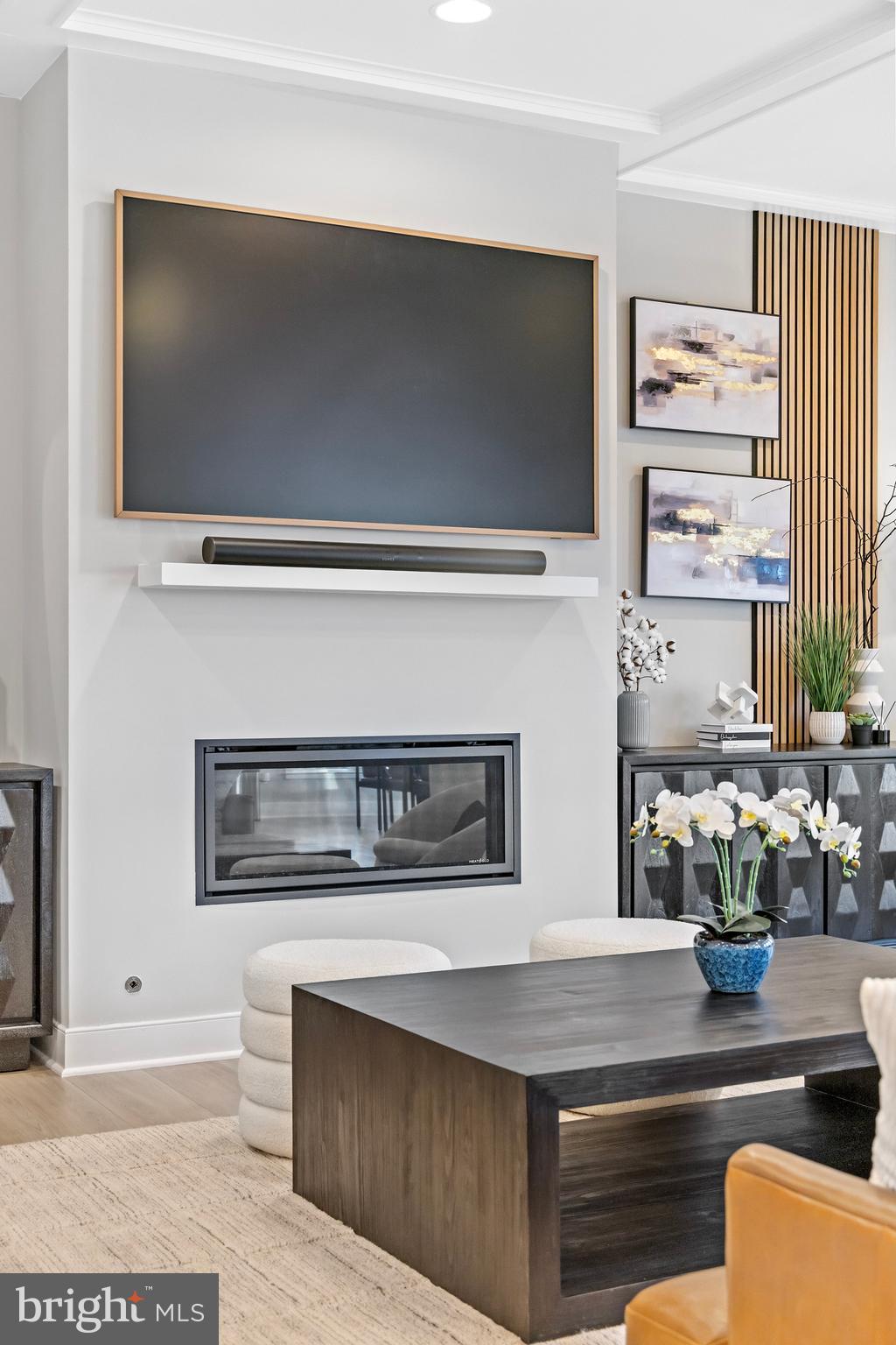 ROCK ISLAND LANDING - Residential