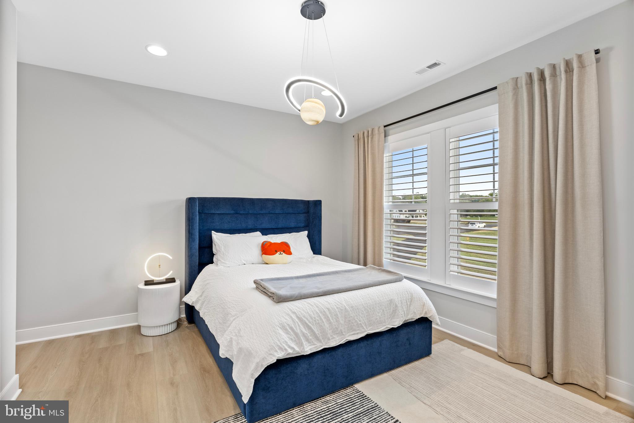 ROCK ISLAND LANDING - Residential