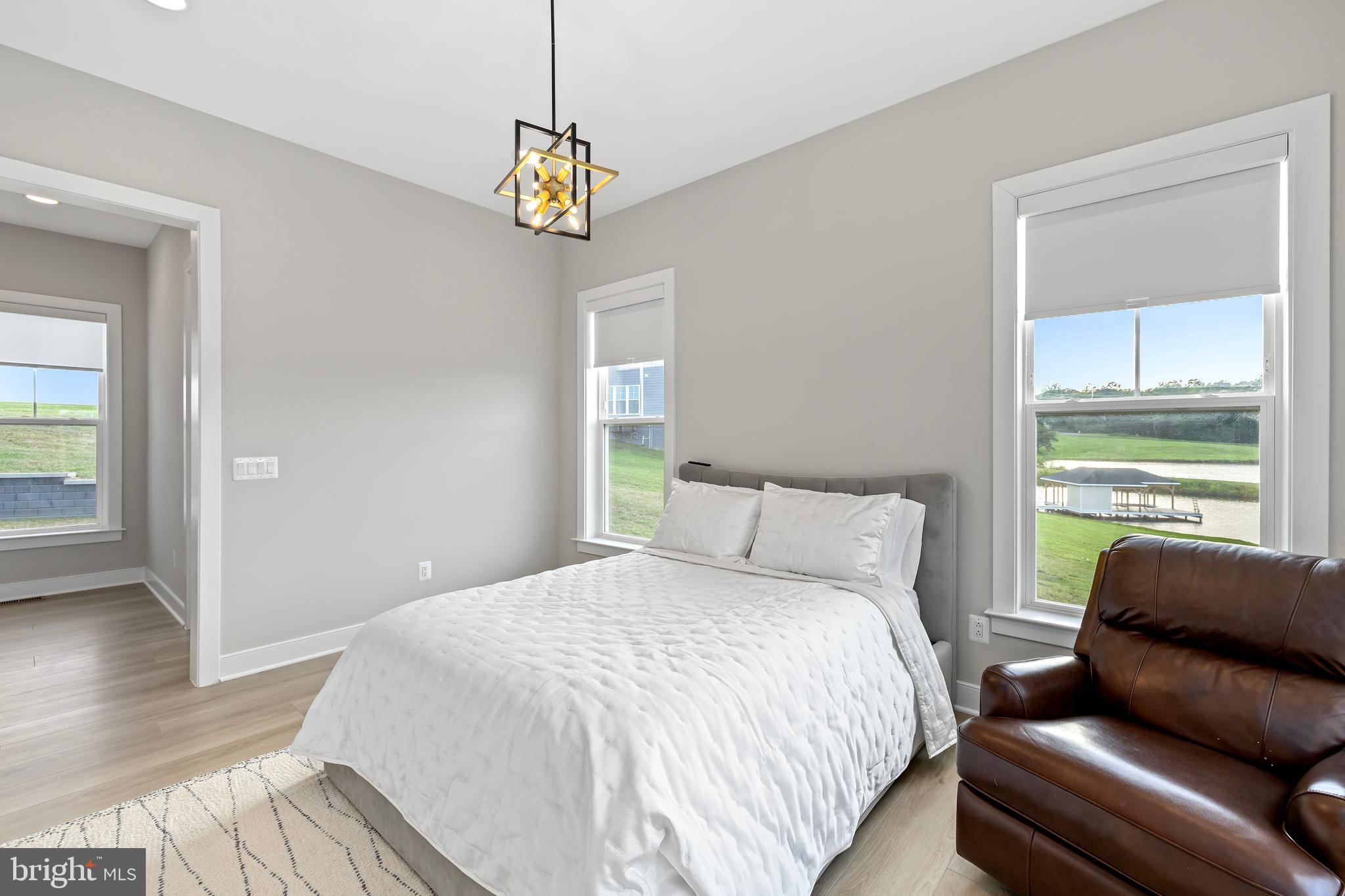 ROCK ISLAND LANDING - Residential