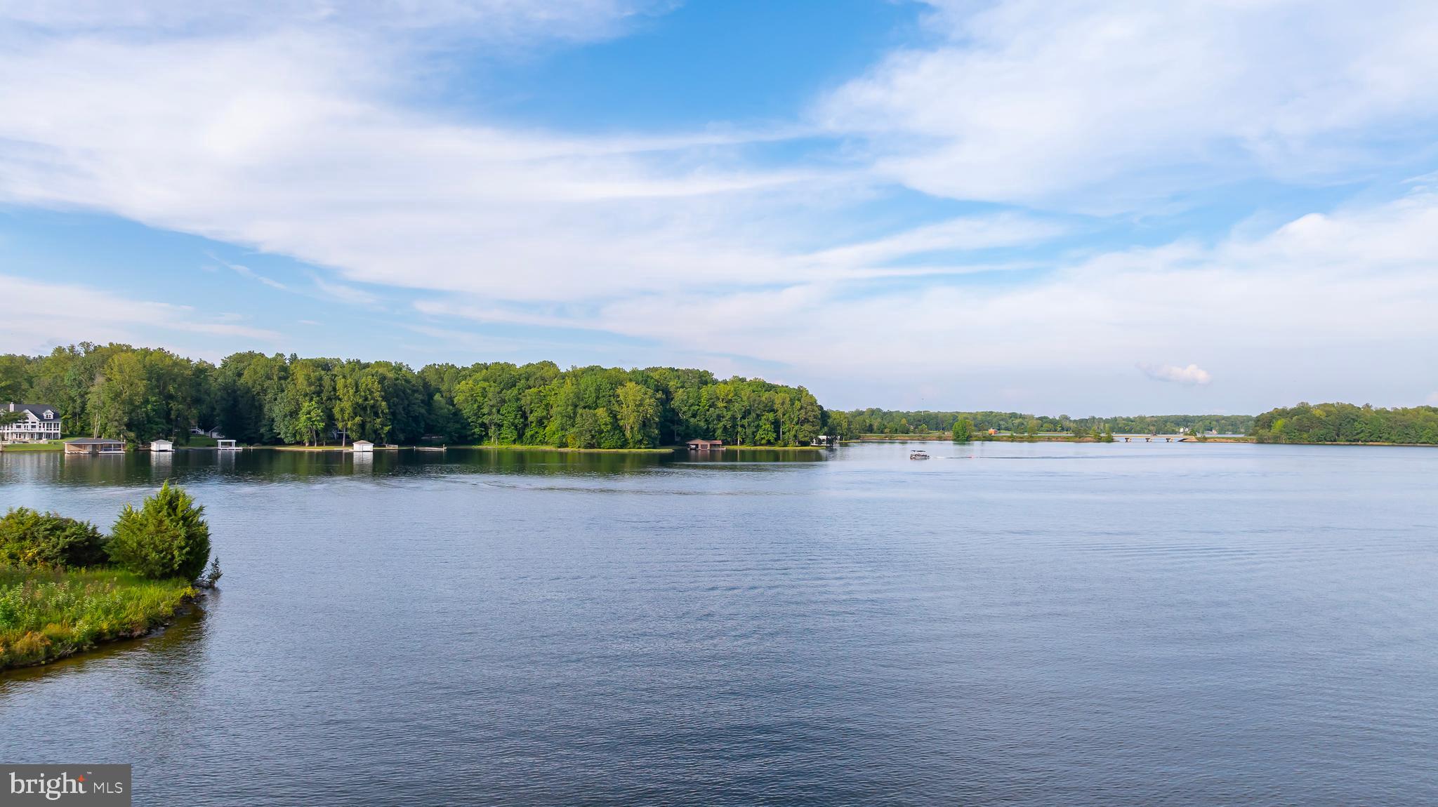 ROCK ISLAND LANDING - Residential