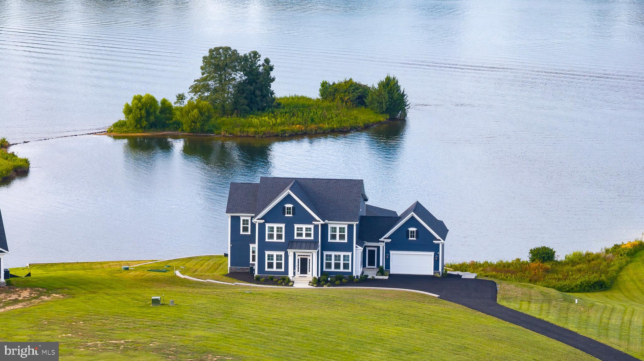 ROCK ISLAND LANDING - Residential