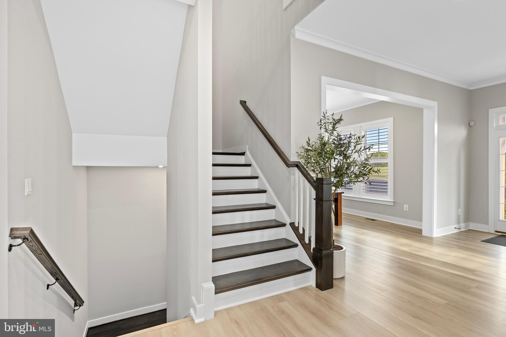 ROCK ISLAND LANDING - Residential