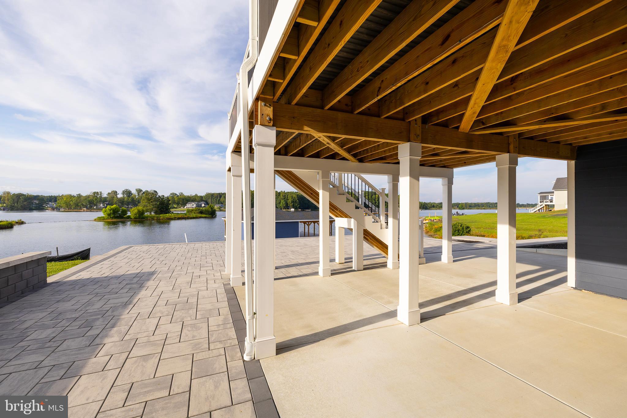 ROCK ISLAND LANDING - Residential