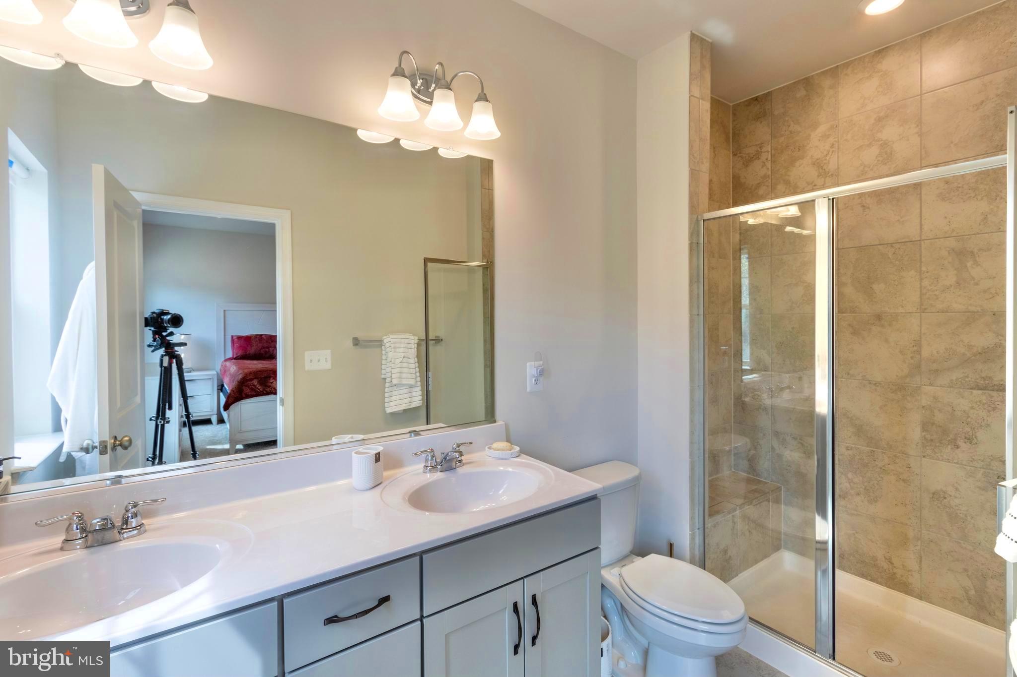 WHITSON WOODS - Residential