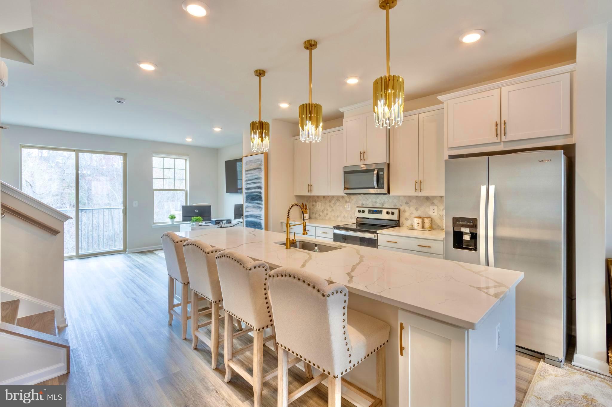 WHITSON WOODS - Residential