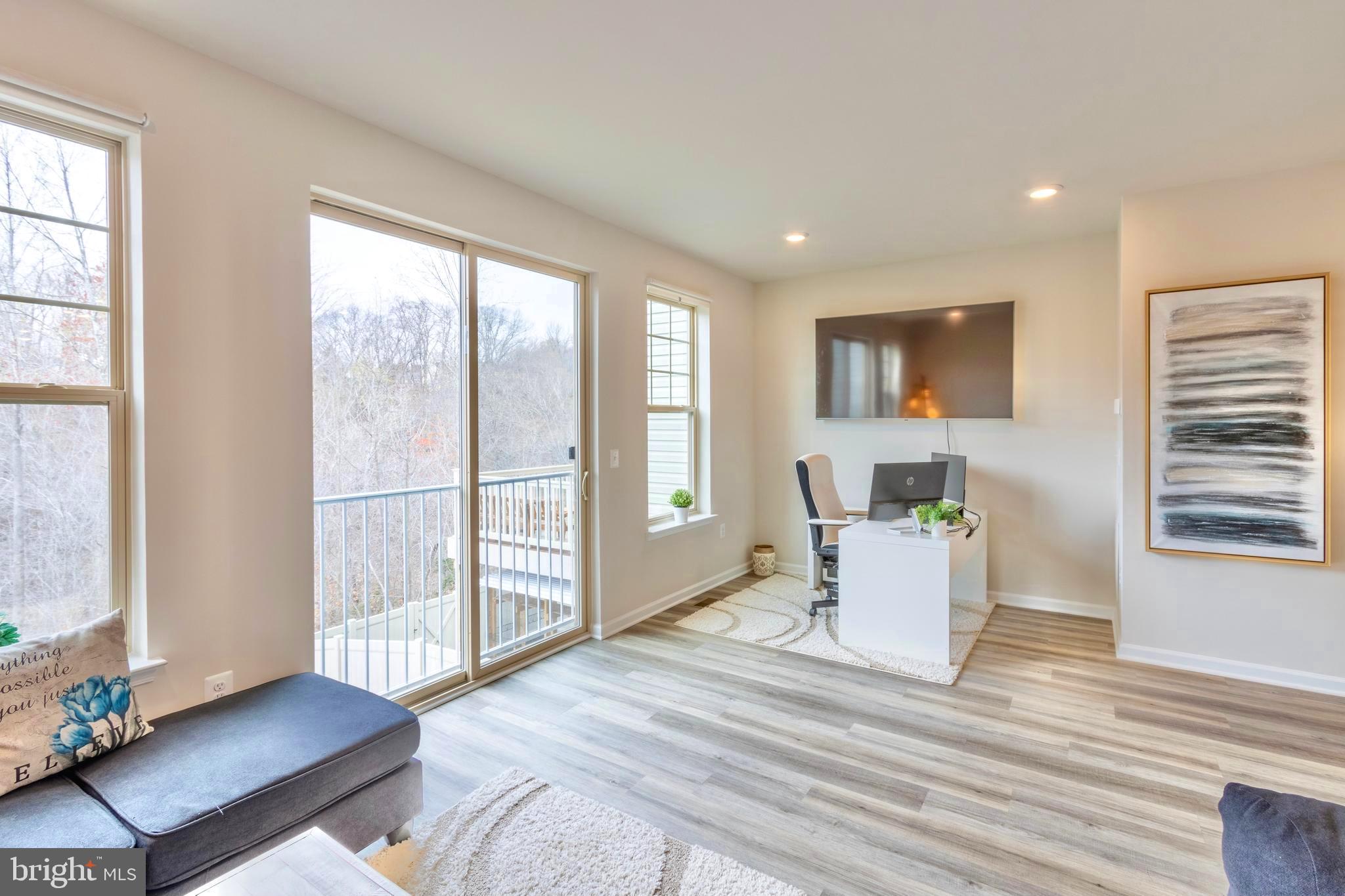 WHITSON WOODS - Residential