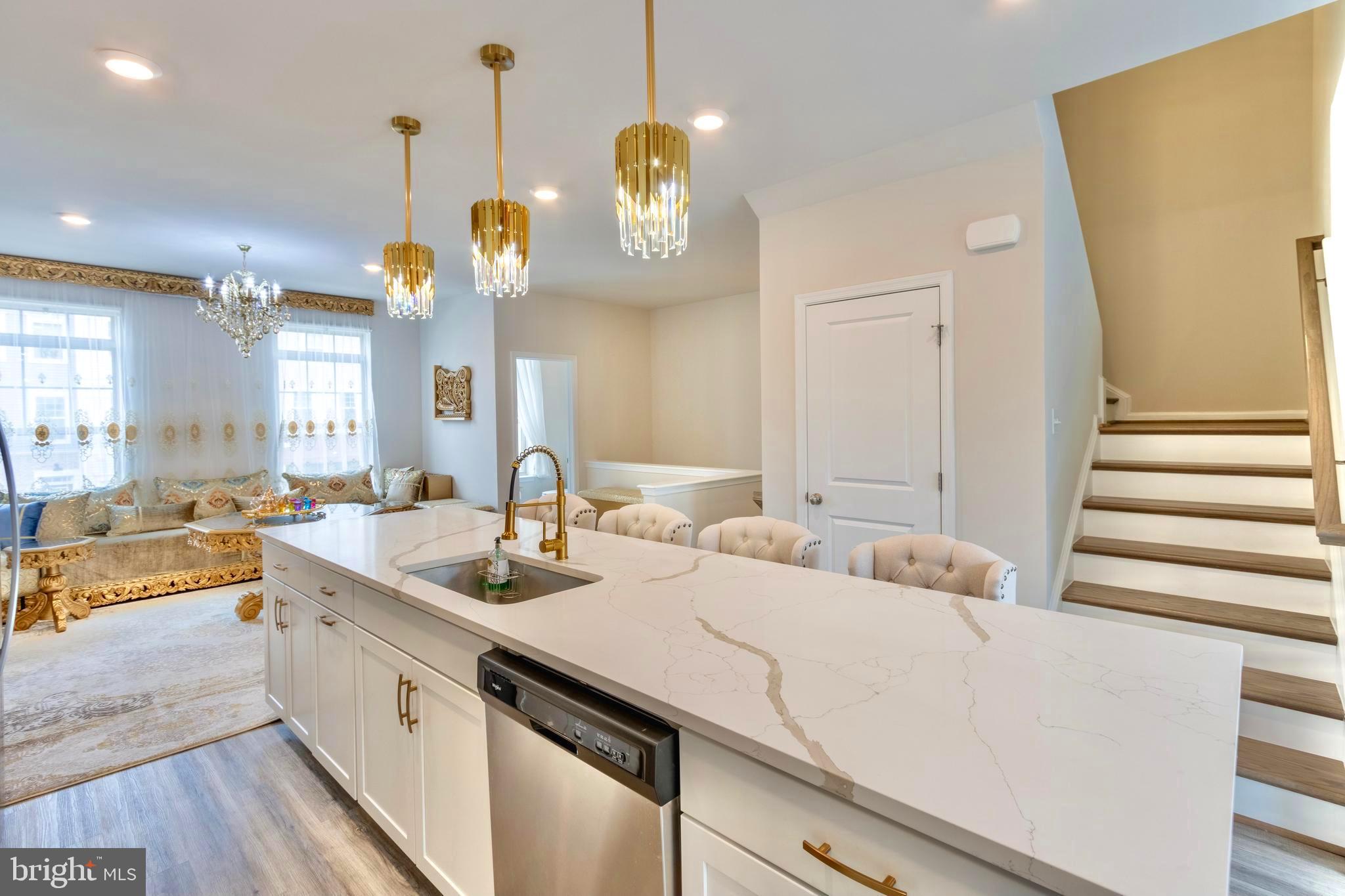 WHITSON WOODS - Residential