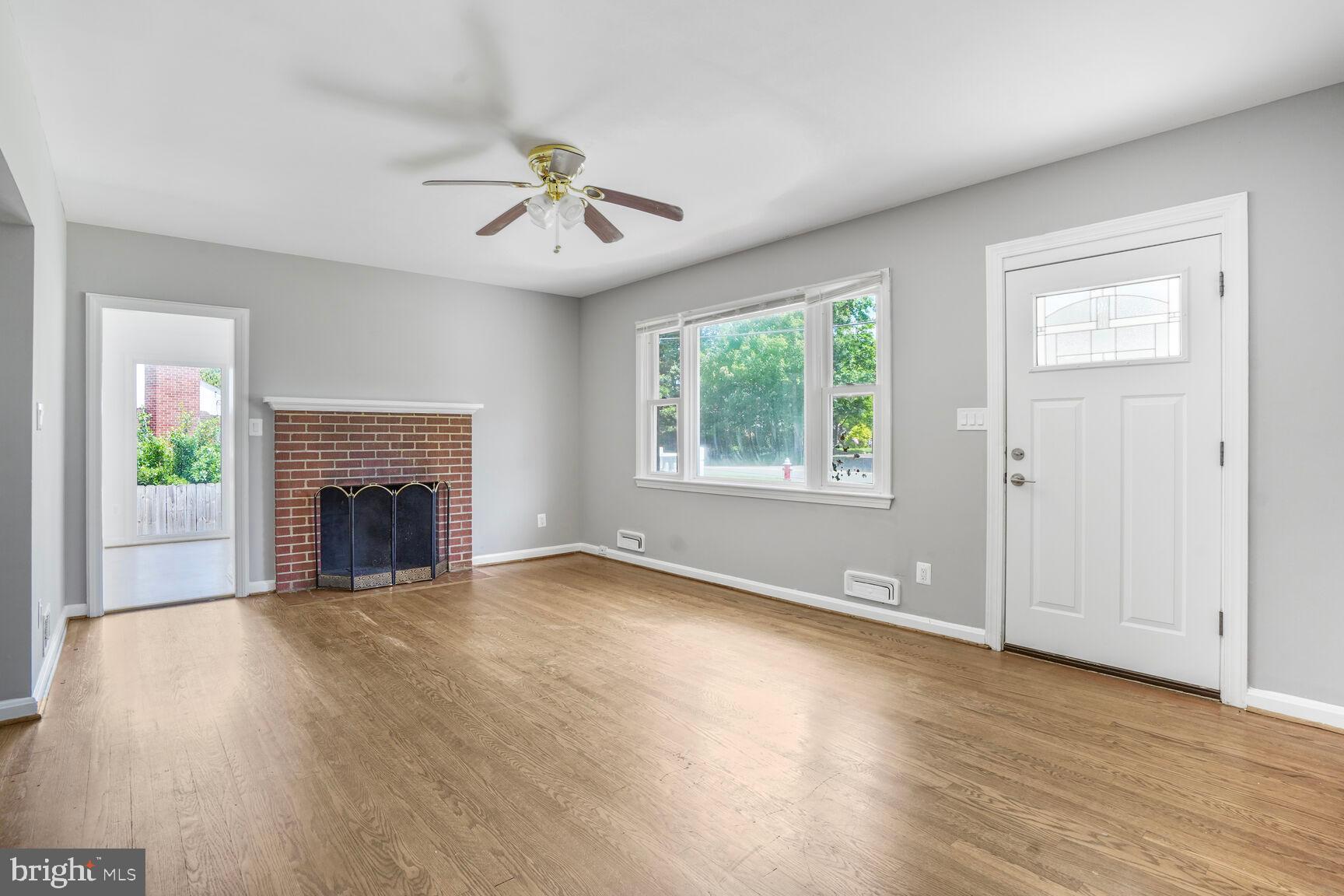 4112 ORCHARD DRIVE