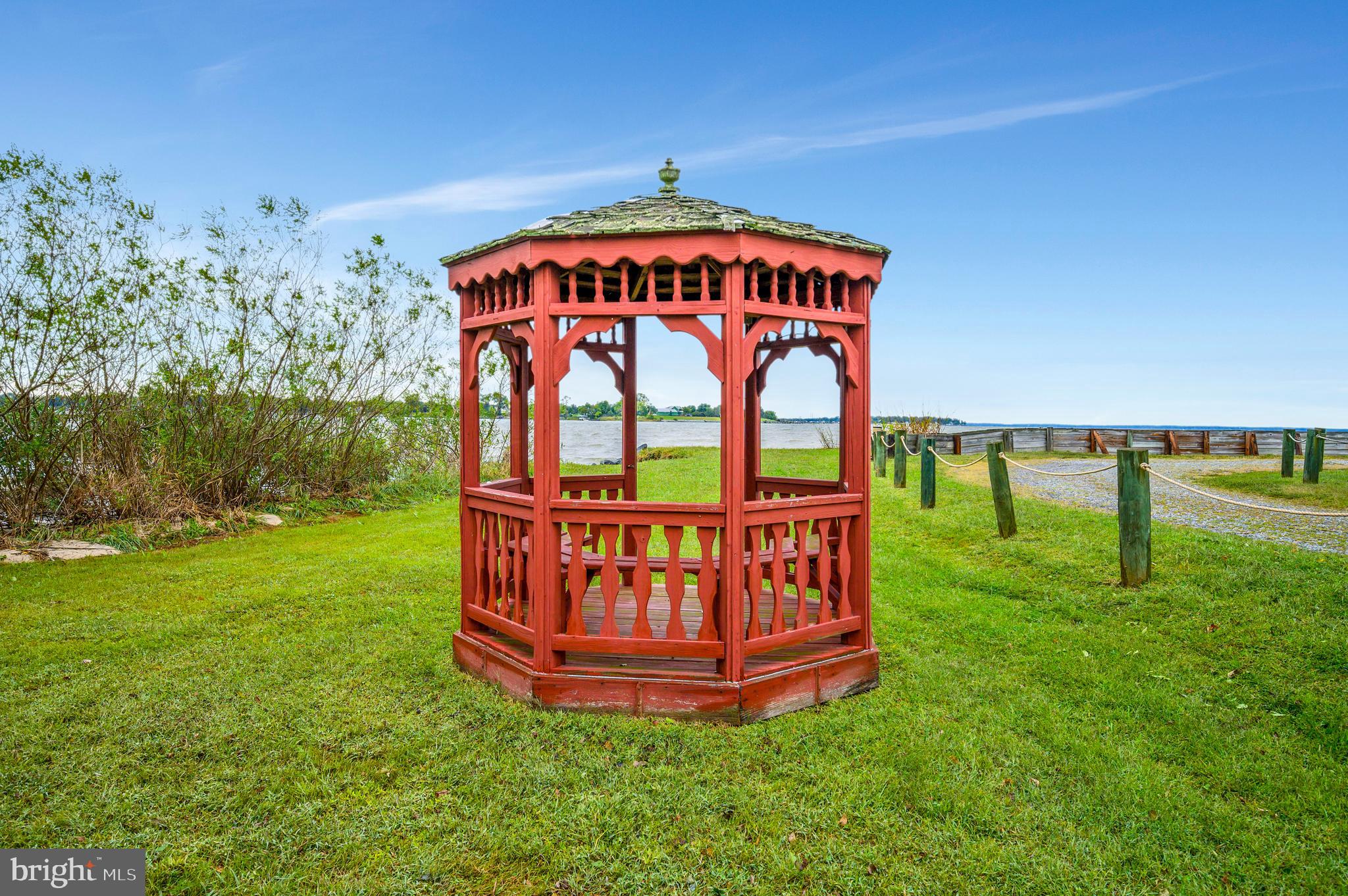 EBB TIDE BEACH - Residential