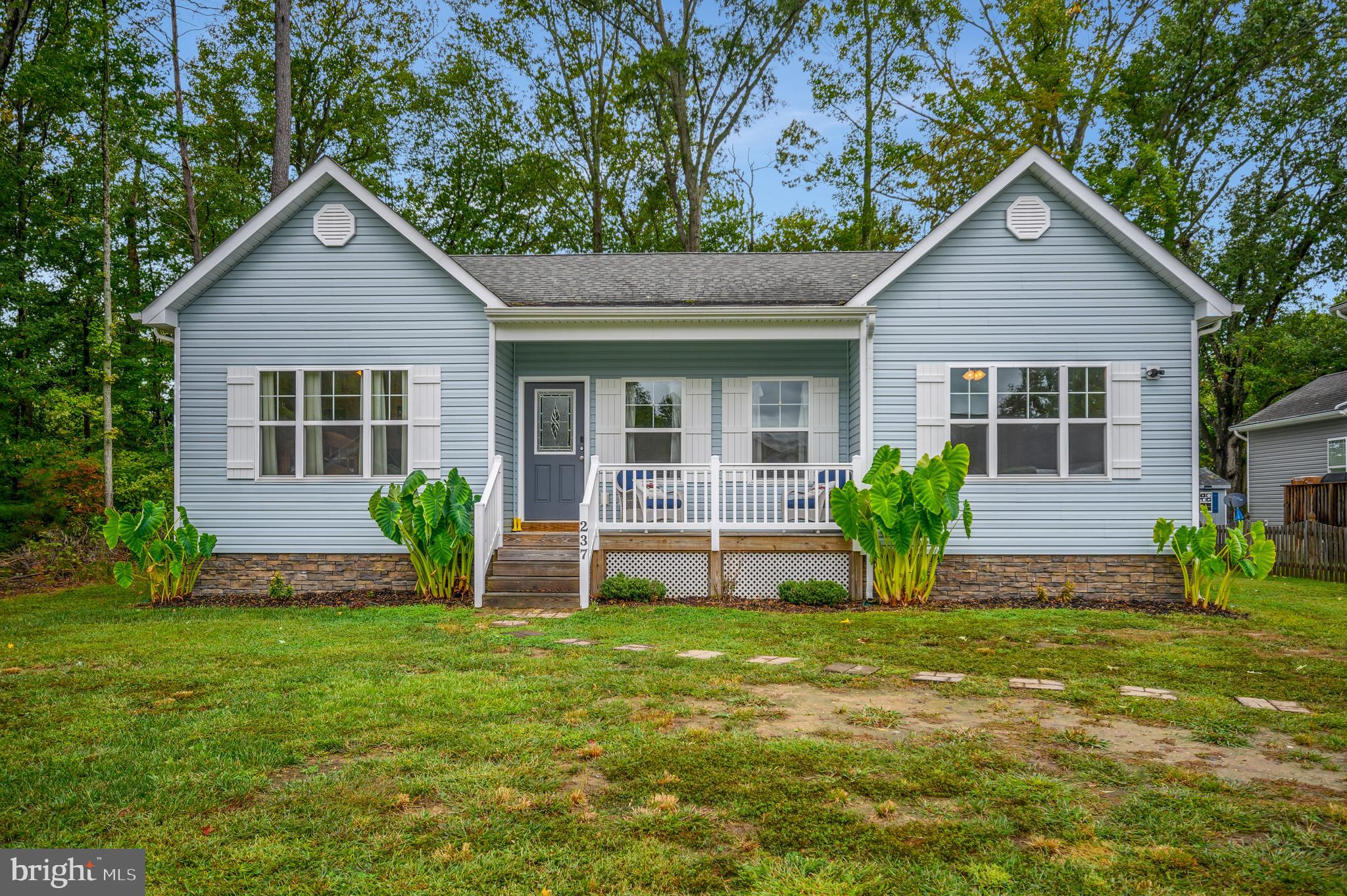 EBB TIDE BEACH - Residential