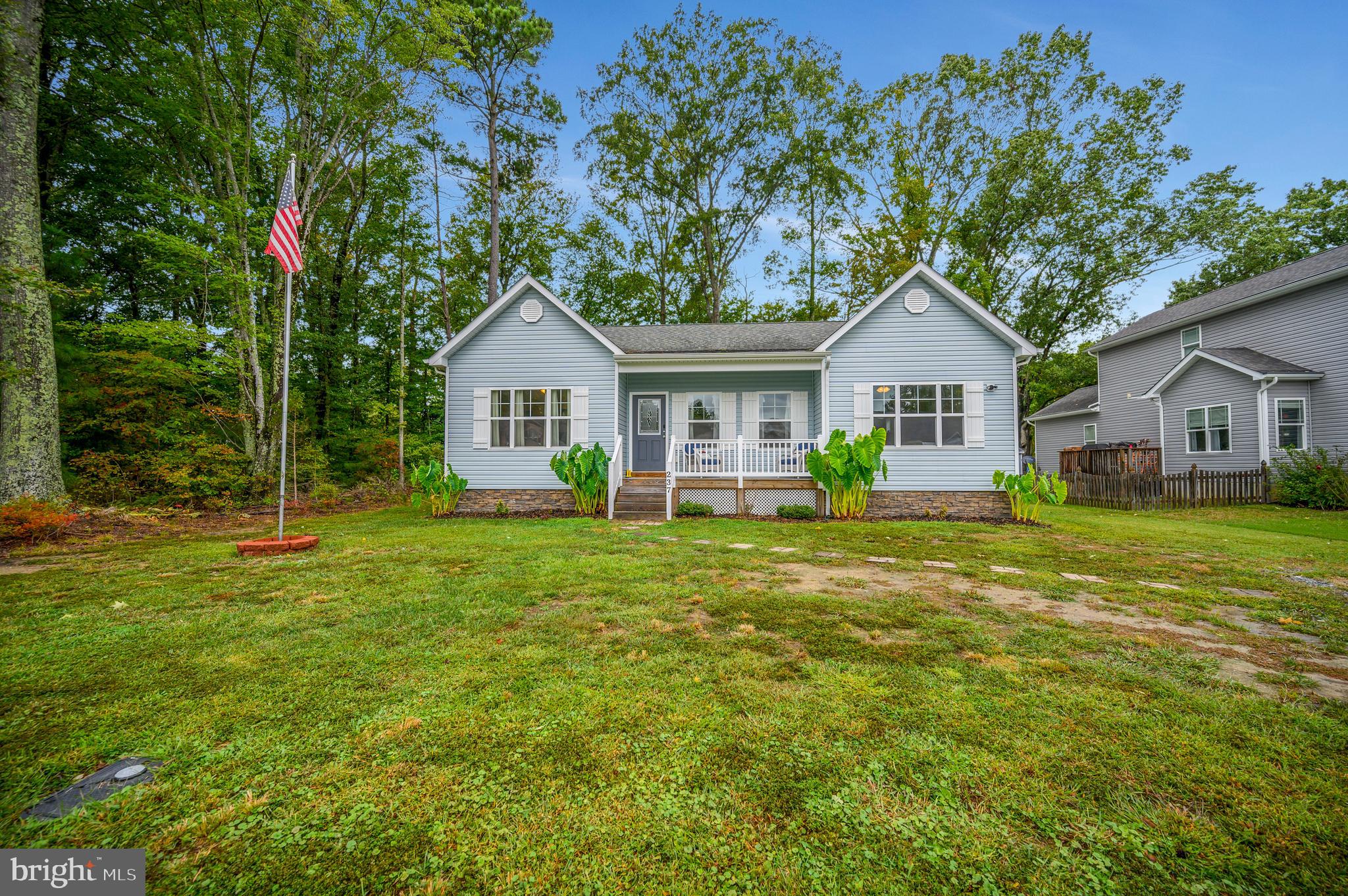 EBB TIDE BEACH - Residential