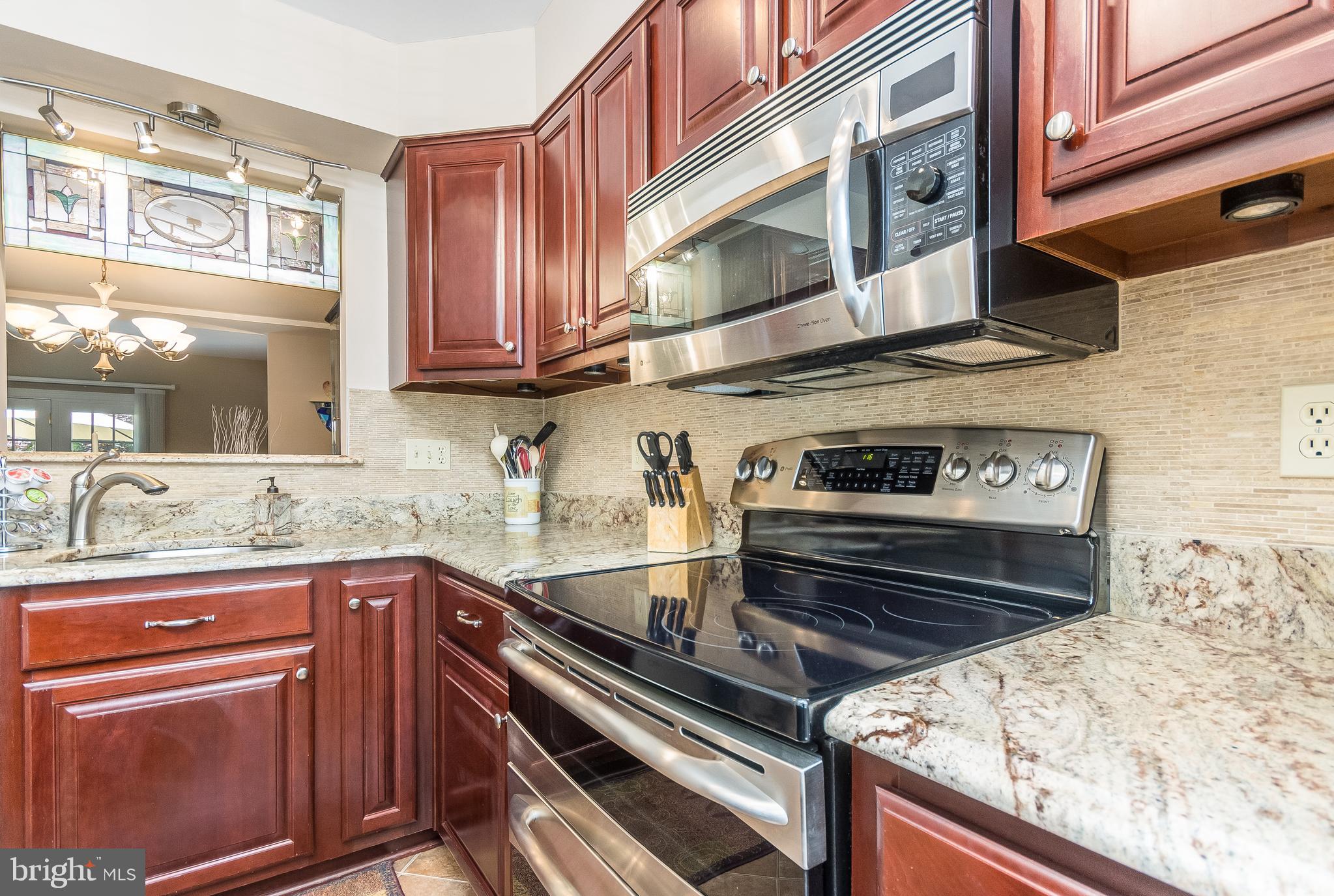 DOMINION HEIGHTS - Residential