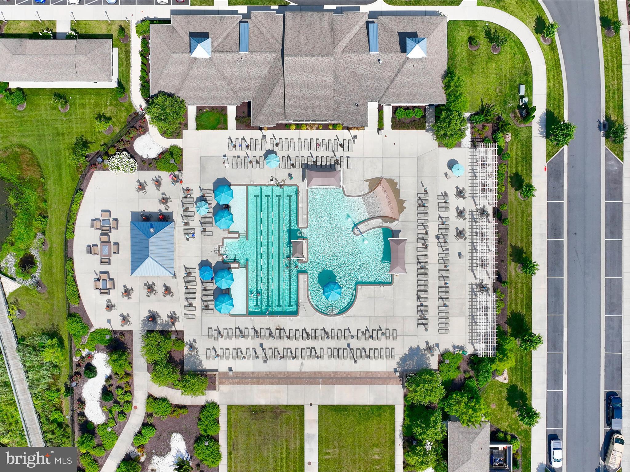 BAY FOREST CLUB - Residential