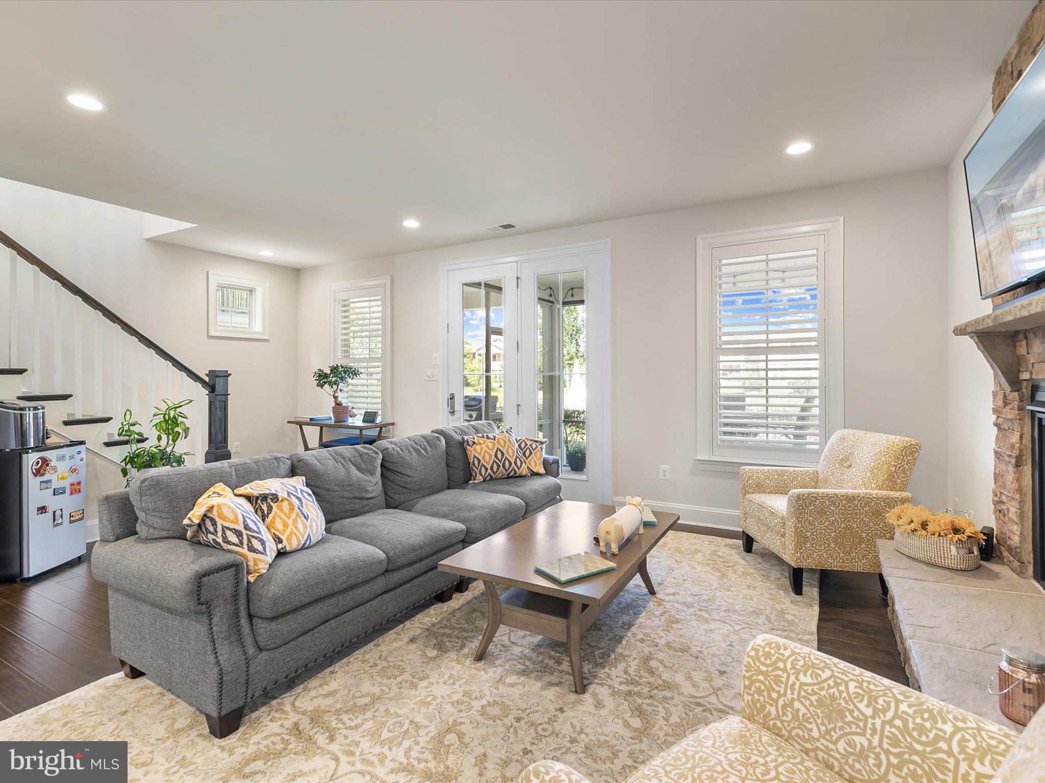 BAY FOREST CLUB - Residential