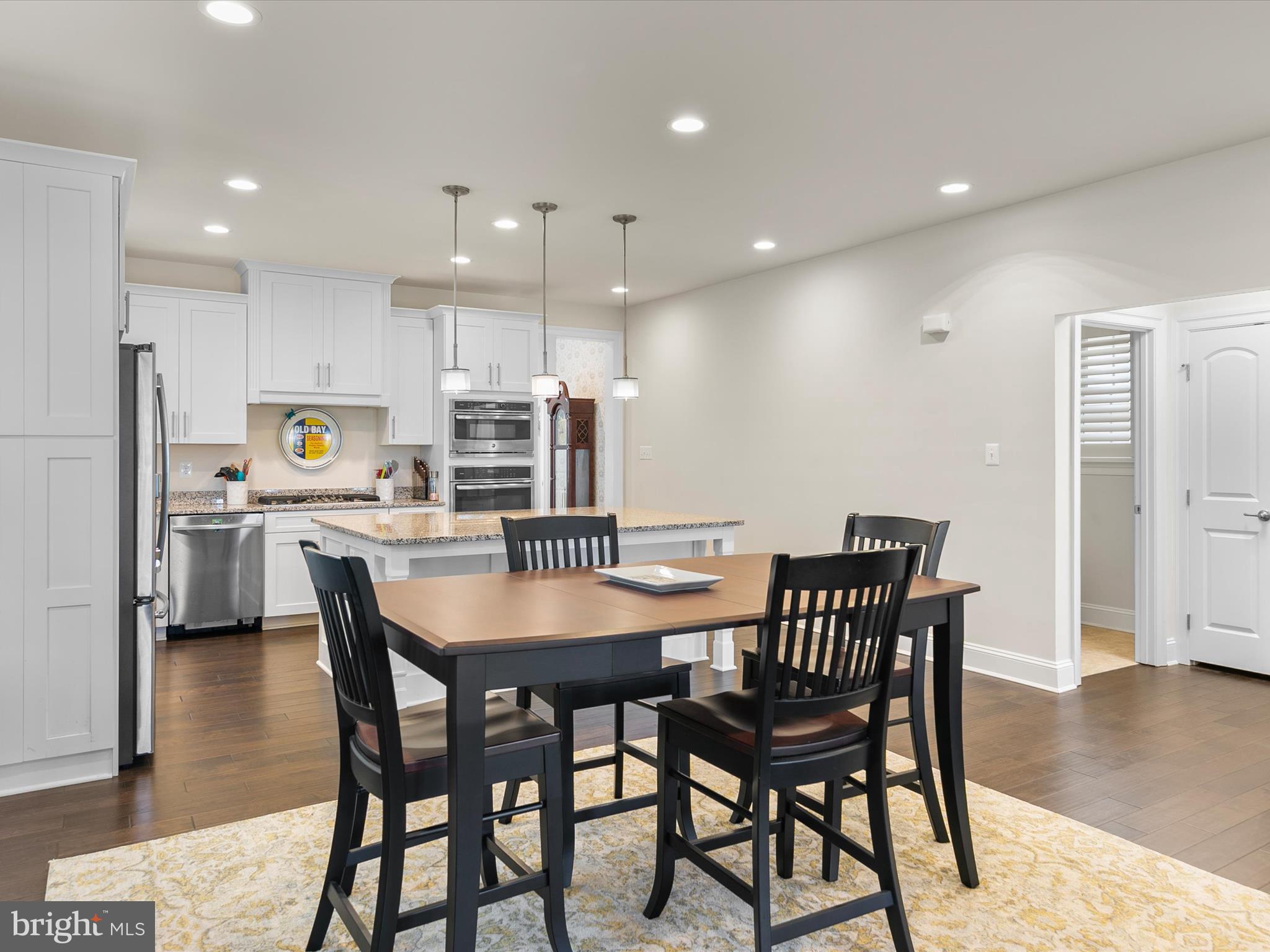 BAY FOREST CLUB - Residential