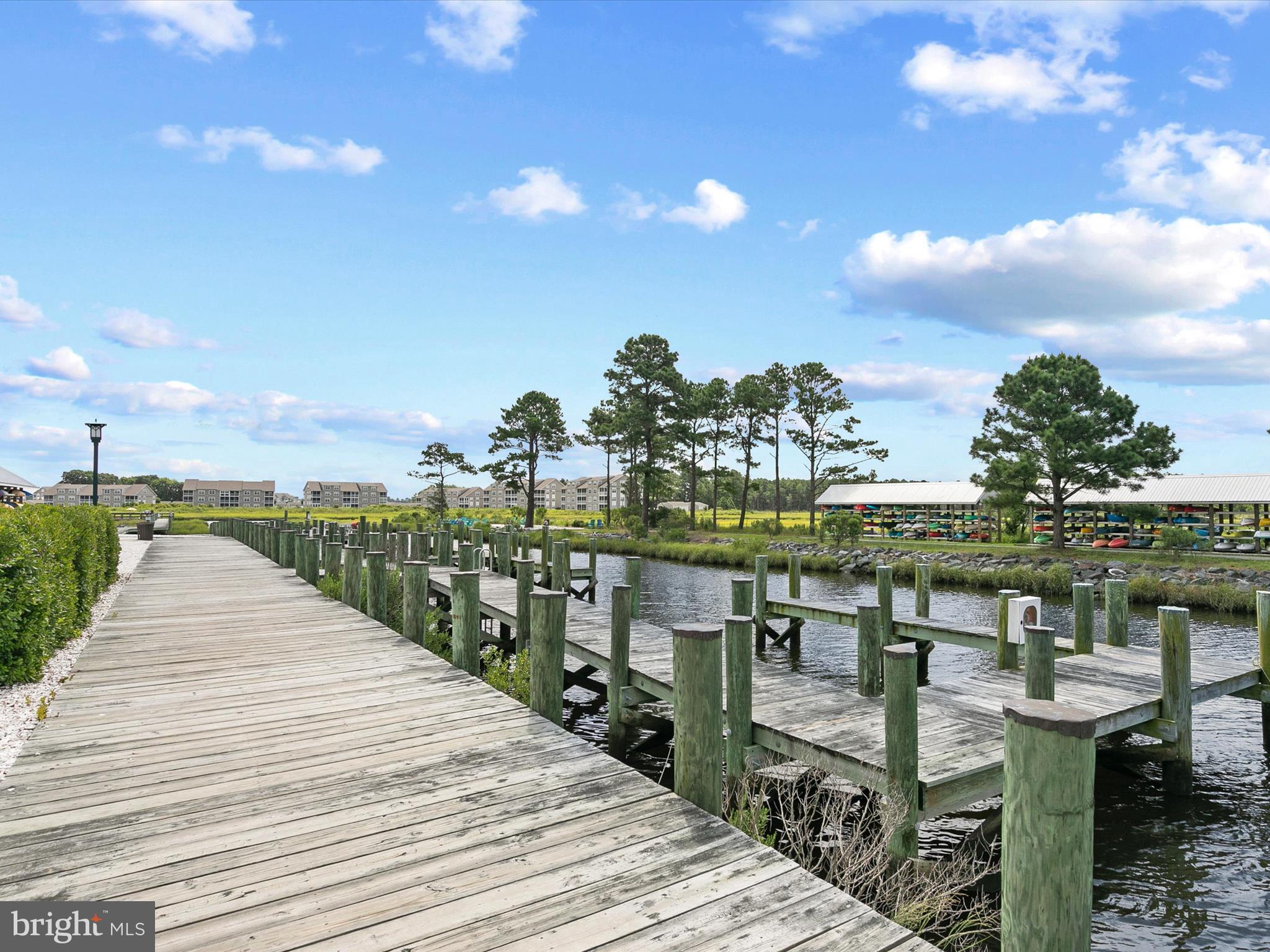 BAY FOREST CLUB - Residential