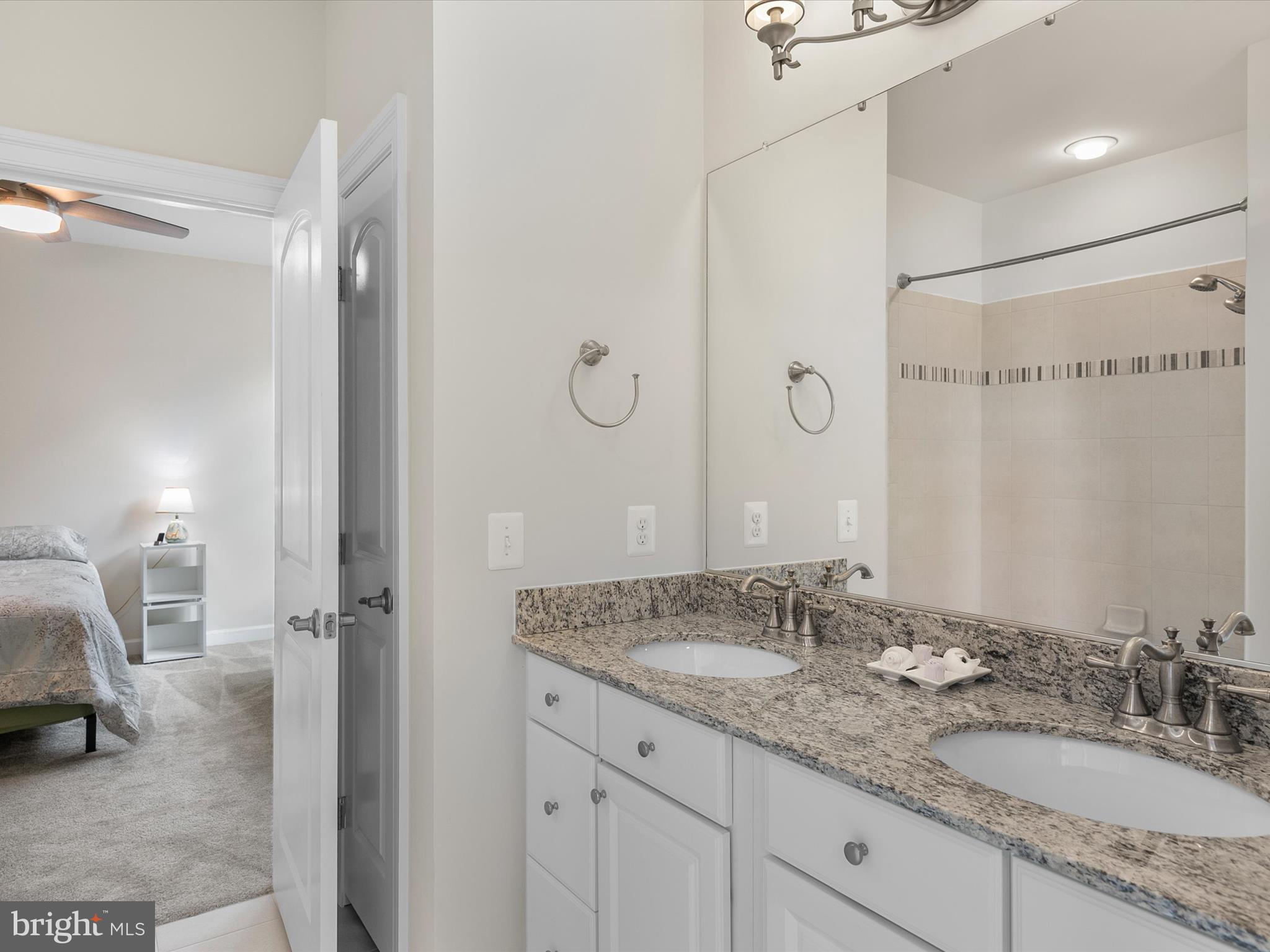 BAY FOREST CLUB - Residential