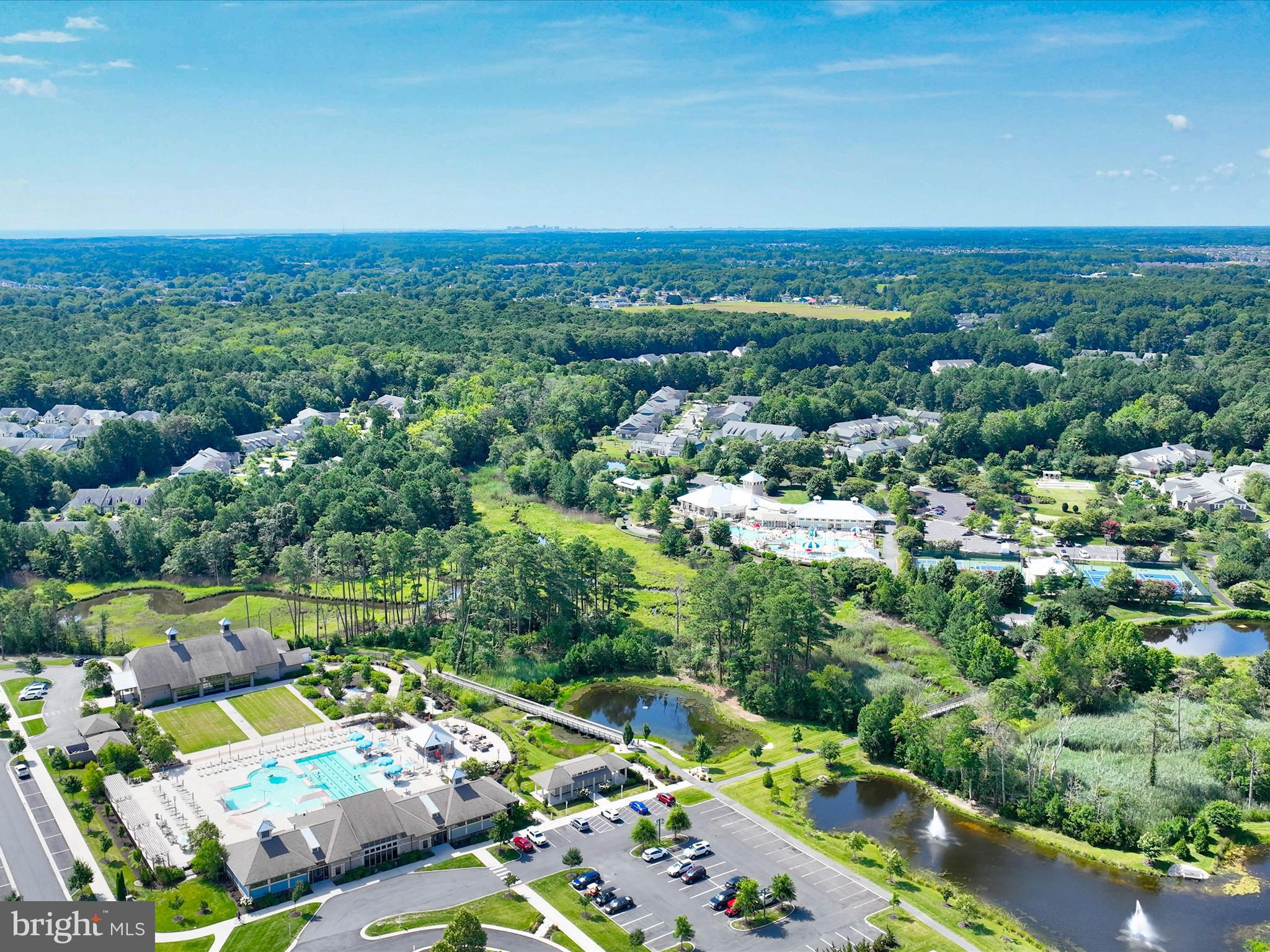 BAY FOREST CLUB - Residential