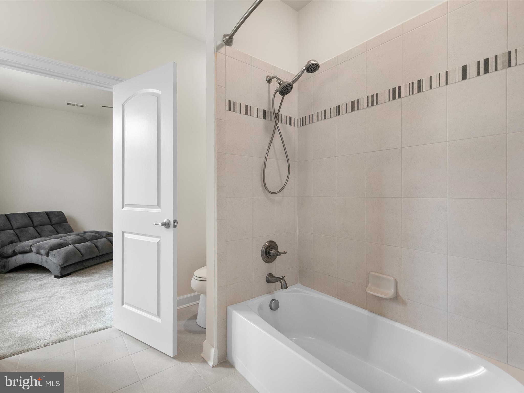 BAY FOREST CLUB - Residential