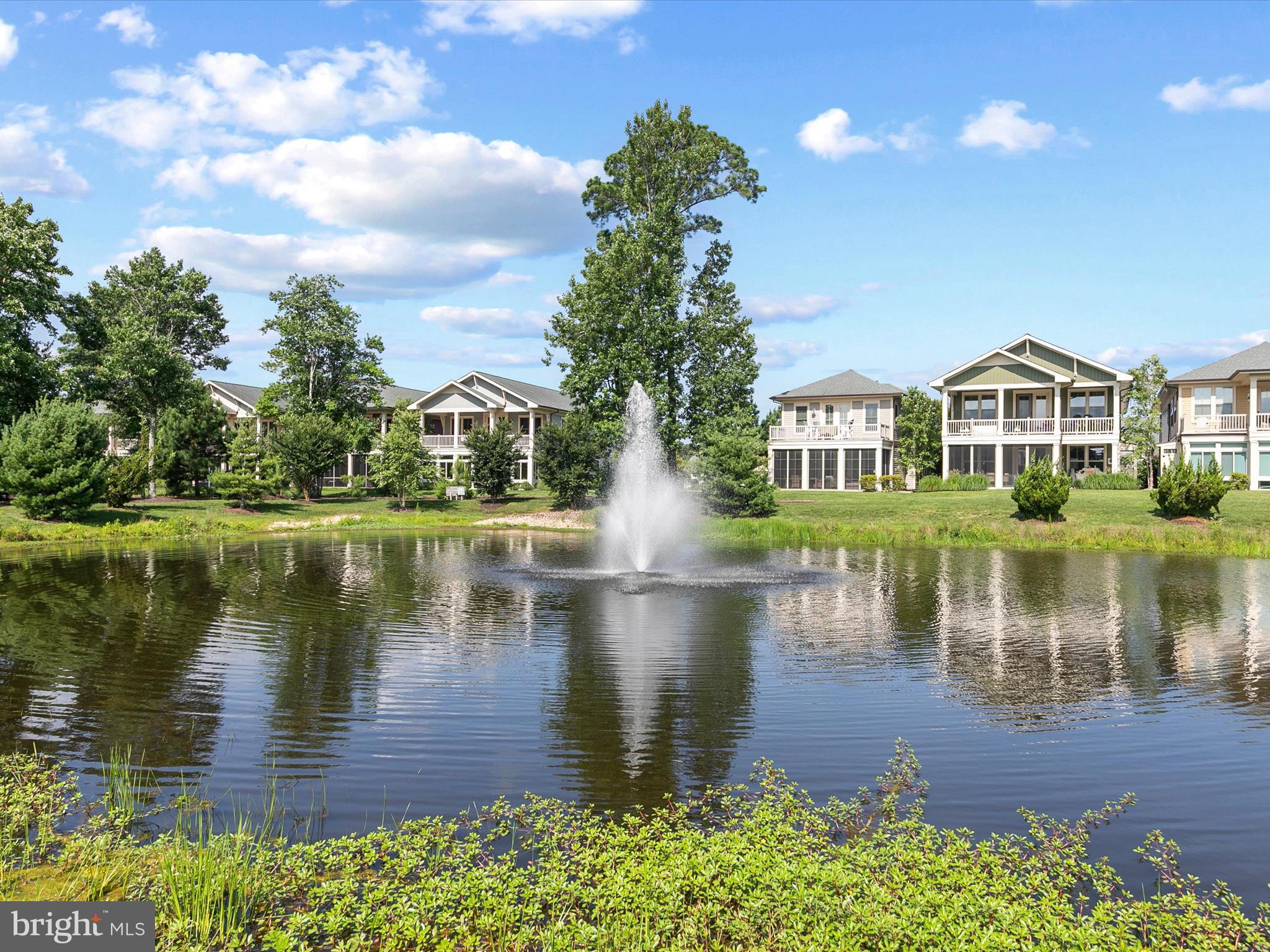 BAY FOREST CLUB - Residential