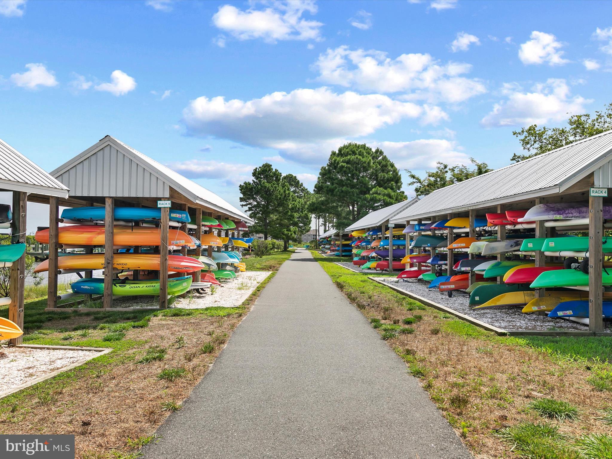BAY FOREST CLUB - Residential