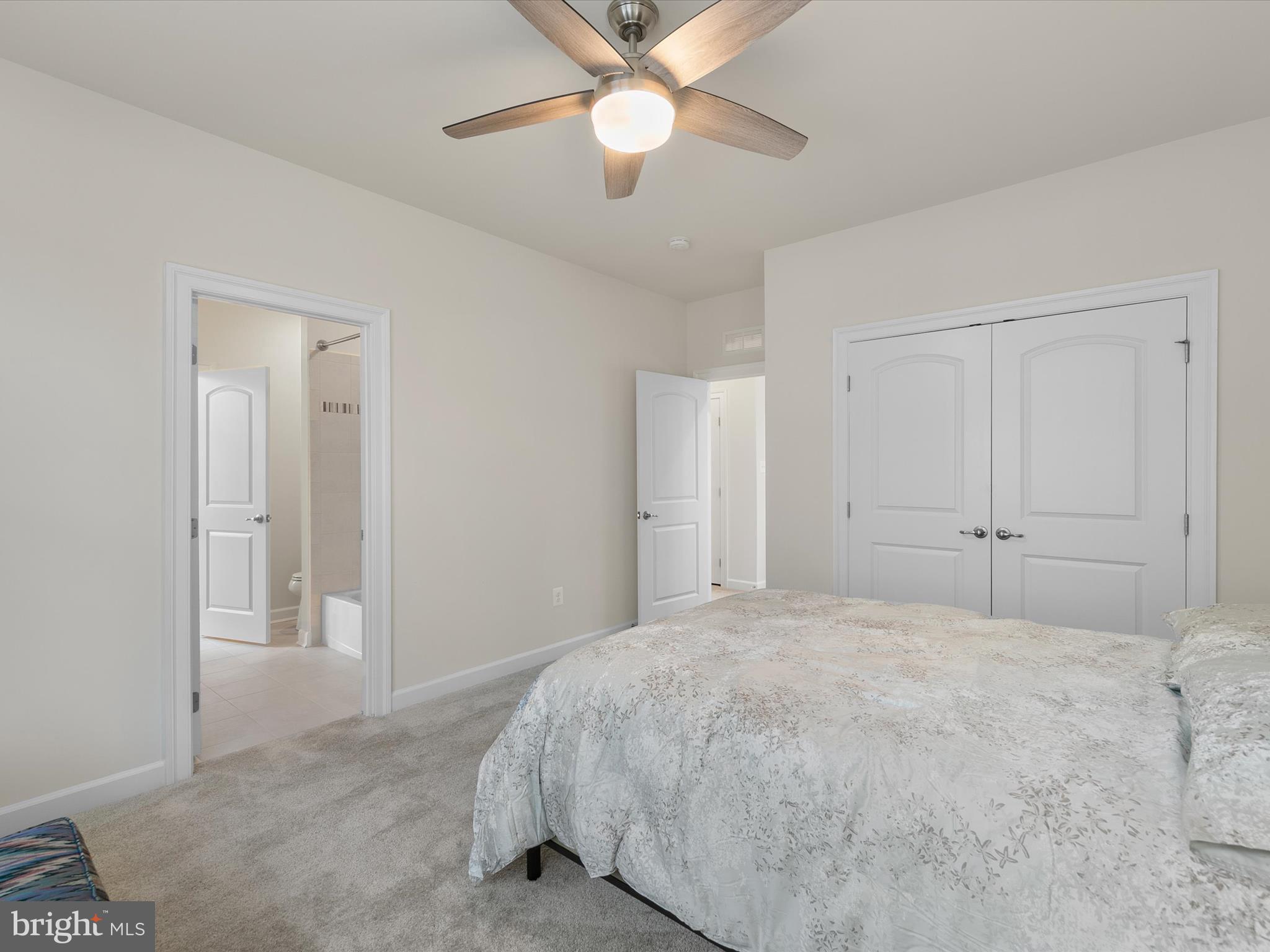 BAY FOREST CLUB - Residential