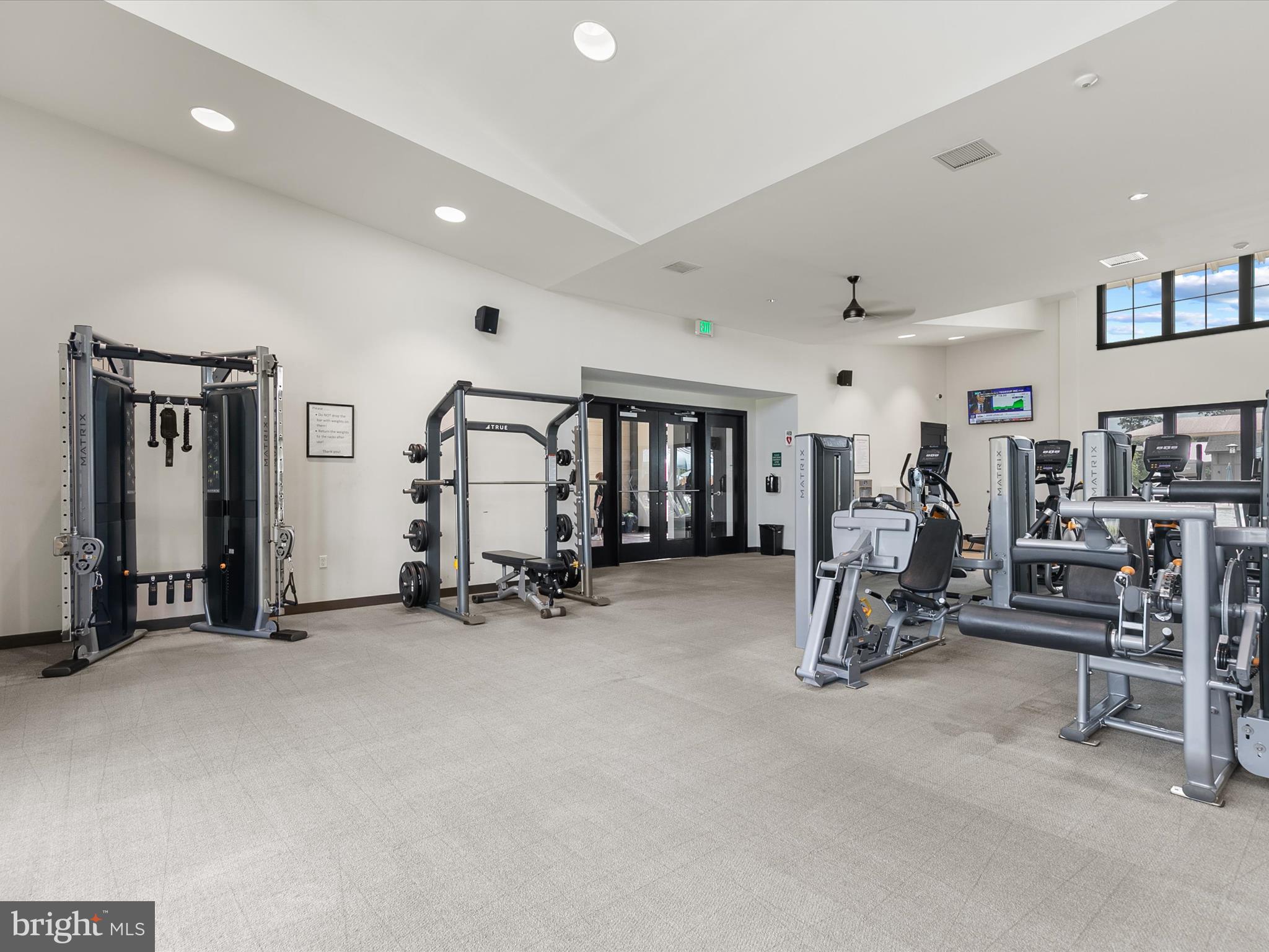 BAY FOREST CLUB - Residential