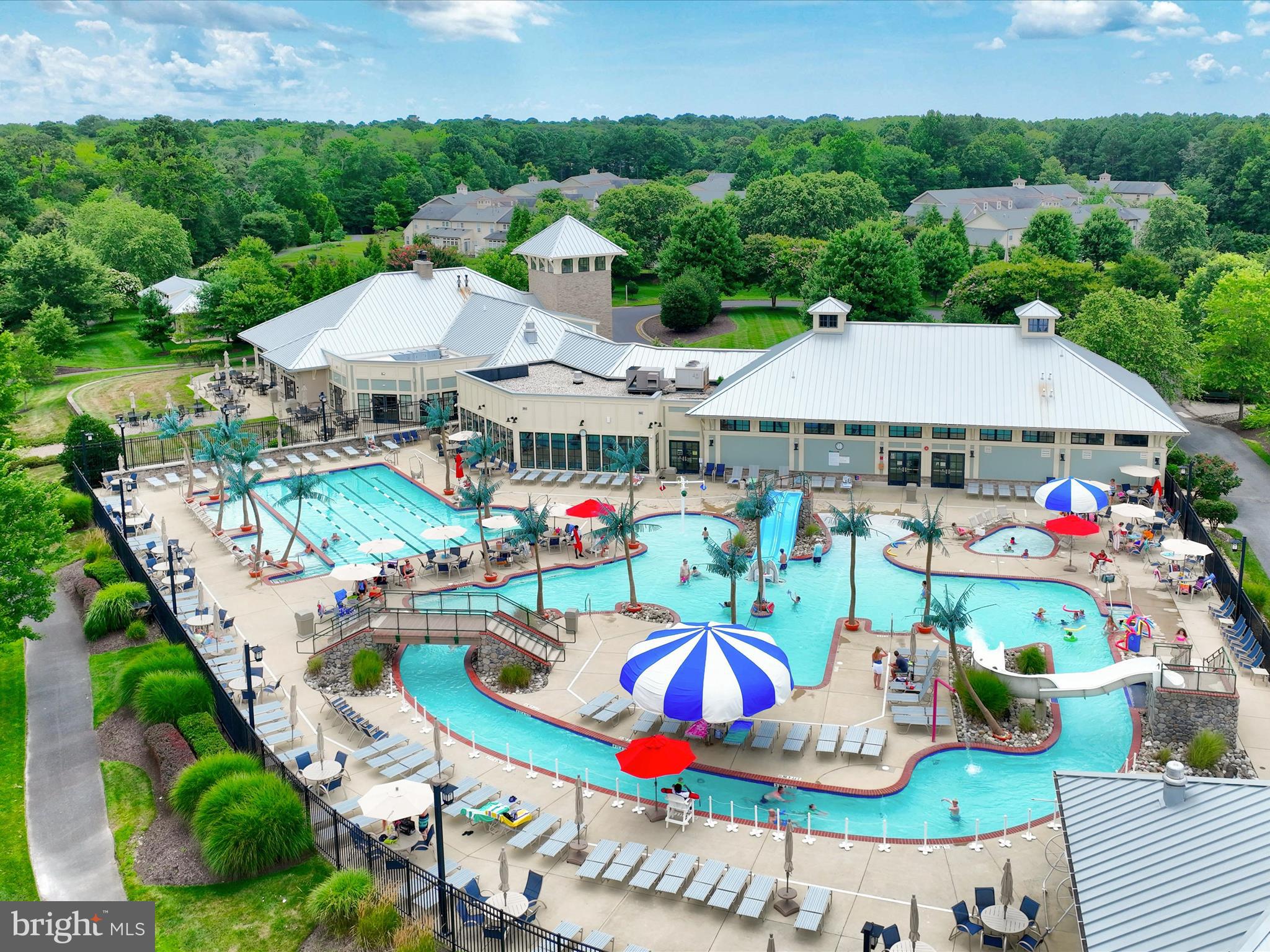 BAY FOREST CLUB - Residential