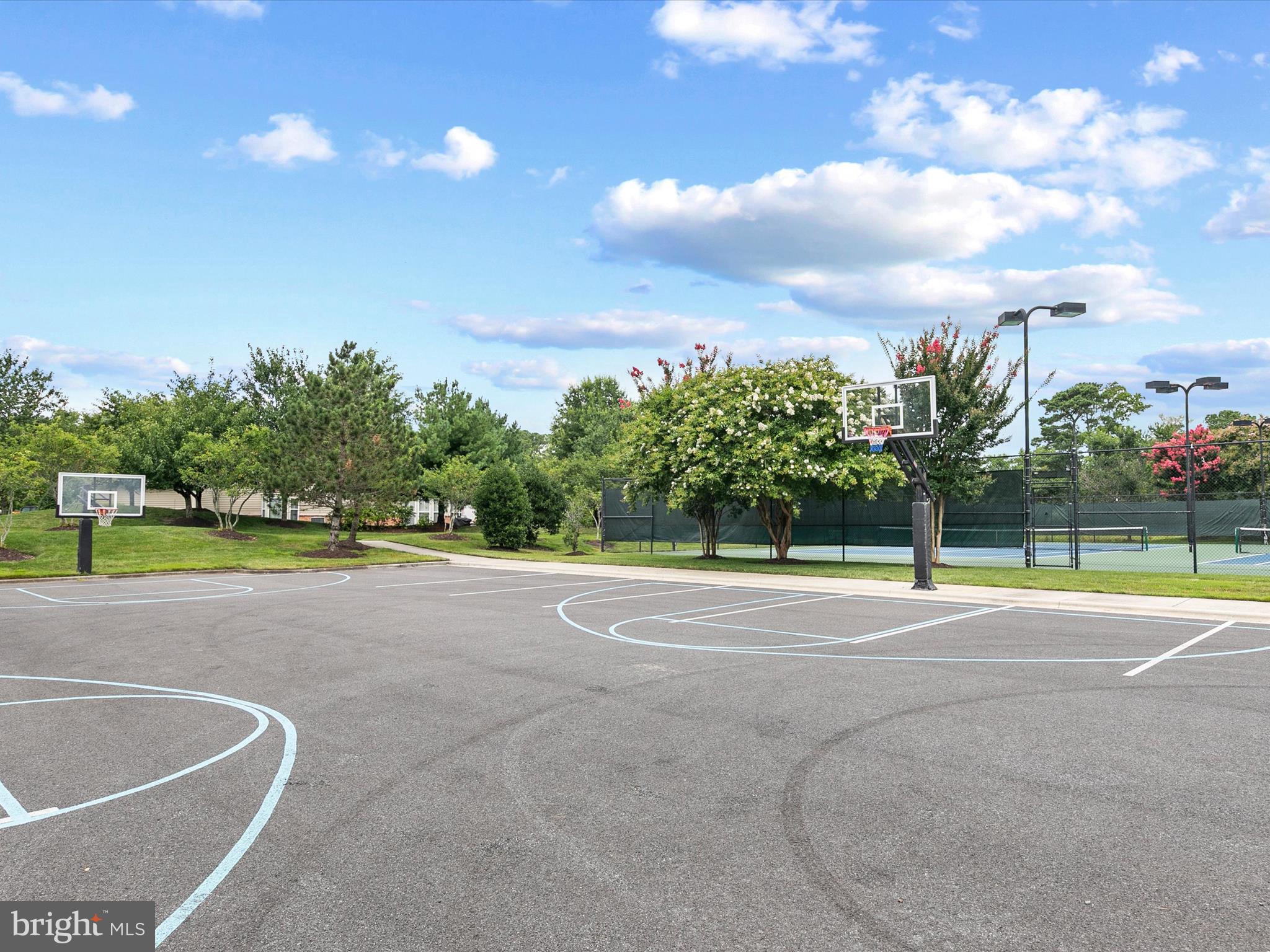 BAY FOREST CLUB - Residential