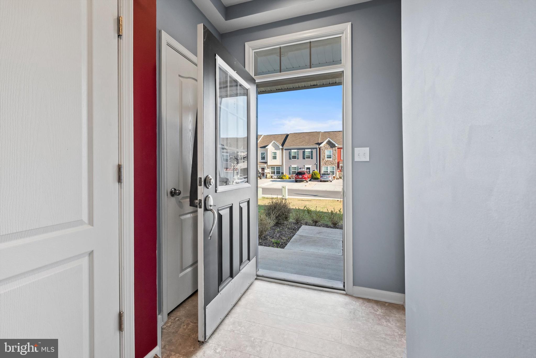 MCCAULEY CROSSING - Residential Lease