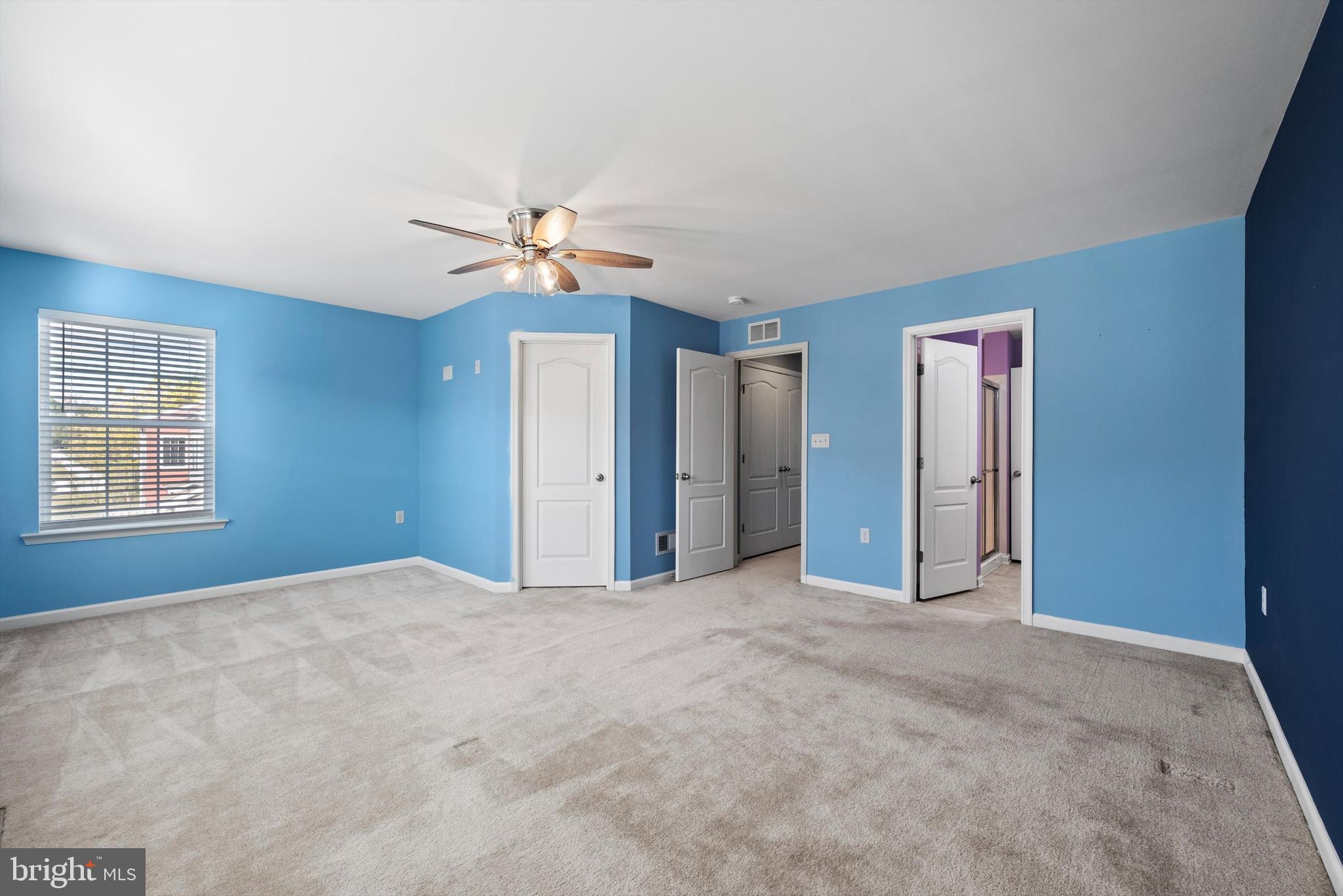 MCCAULEY CROSSING - Residential Lease