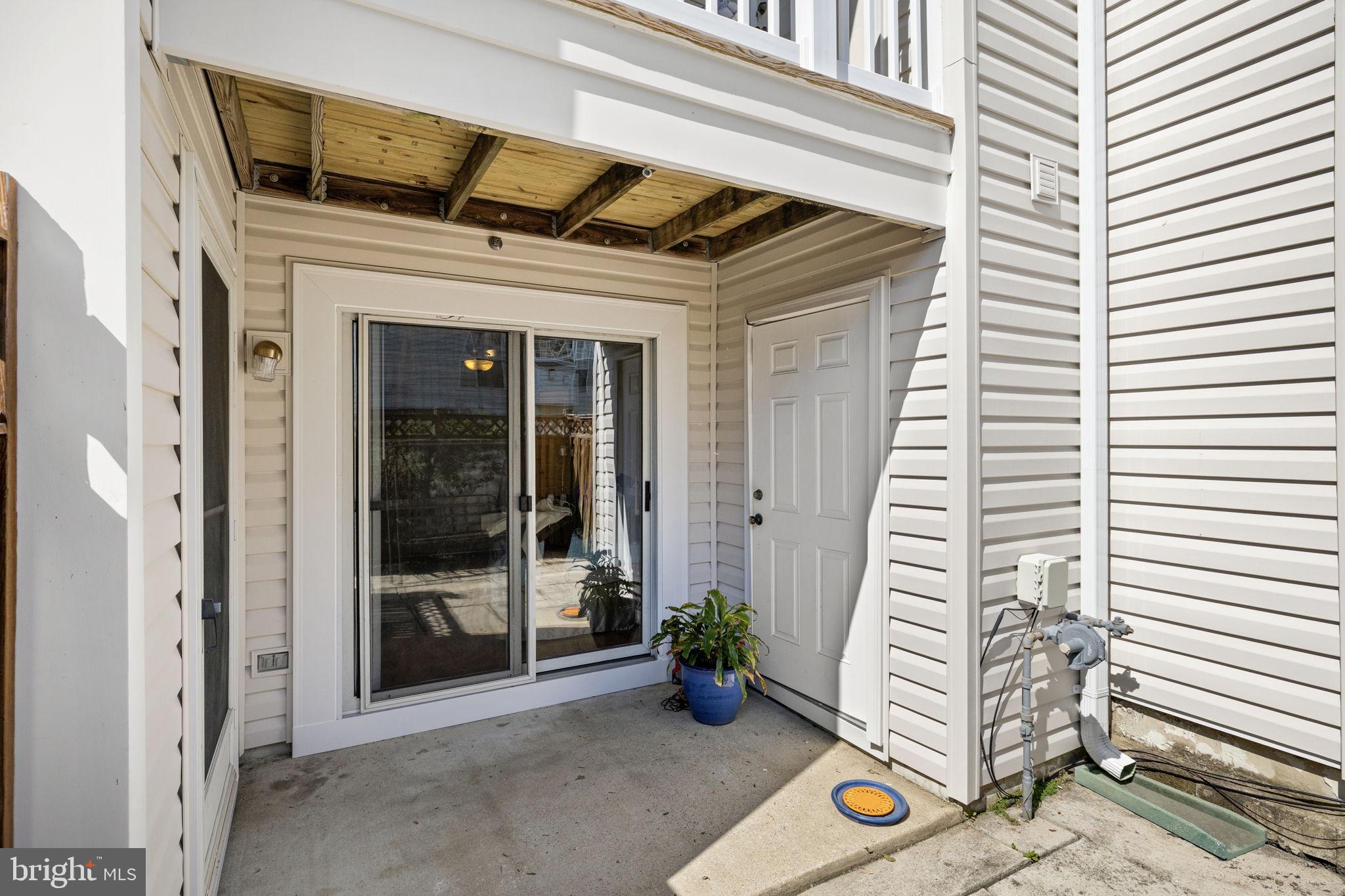 HIGHLAND AT GUNSTON CORNER - Residential