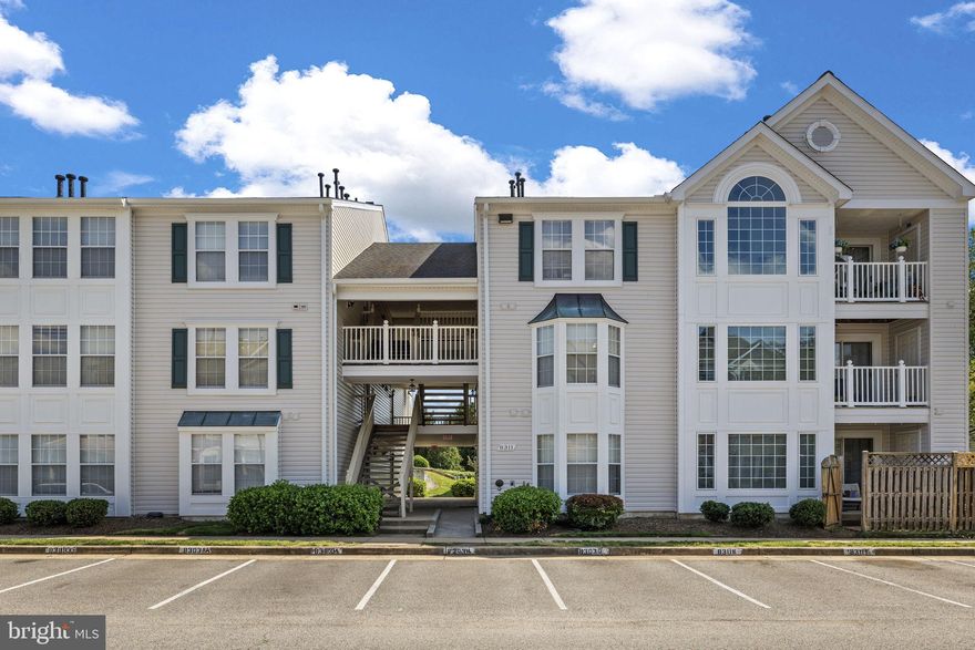 Rare opportunity for one-level, main-level, low-maintenance living in this beautifully renovated condo—no stairs required! Fresh paint, granite countertops, hardwood floors throughout, and an open-concept layout create a bright and inviting space designed for both comfort and convenience. The thoughtfully designed floor plan features oversized doorways, built-in bookcases, a separate laundry area, and generously sized closets that maximize storage and functionality. Relax in the sunroom filled with natural light, start your morning coffee on the fully fenced patio that opens directly to peaceful common area green space, or enjoy cozy evenings by the fireplace. Conveniently located just minutes from I-95 and close to Fort Belvoir, VRE stations, and bus stops, this home offers exceptional commuter access while still providing a quiet residential setting. Plus, enjoy the convenience of being within walking distance to grocery stores, shopping, dining, and everyday essentials. The condo association fee provides outstanding value and convenience, covering access to a community pool, fitness center, and clubhouse, along with two assigned permitted parking spaces, two guest passes, and ample additional visitor parking. Monthly dues also include water, trash and recycling services, snow removal, common area maintenance, landscaping, gardening, and lawn care—truly offering a lock-and-leave lifestyle with minimal upkeep required.