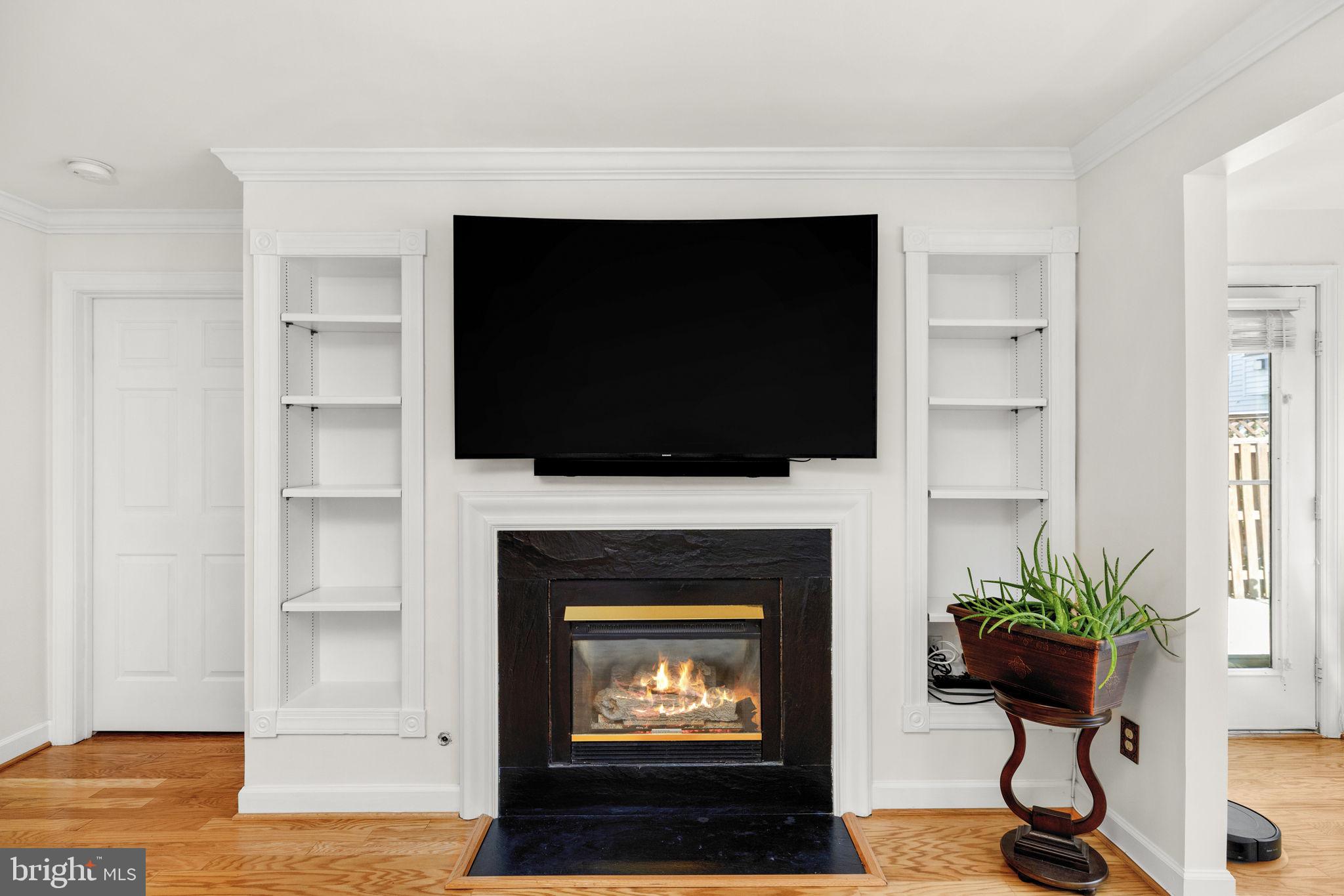 HIGHLAND AT GUNSTON CORNER - Residential