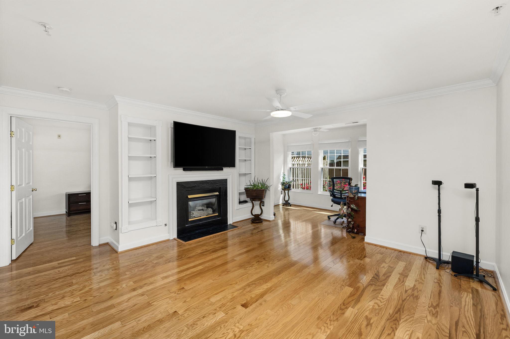 8311 BLUEBIRD WAY B