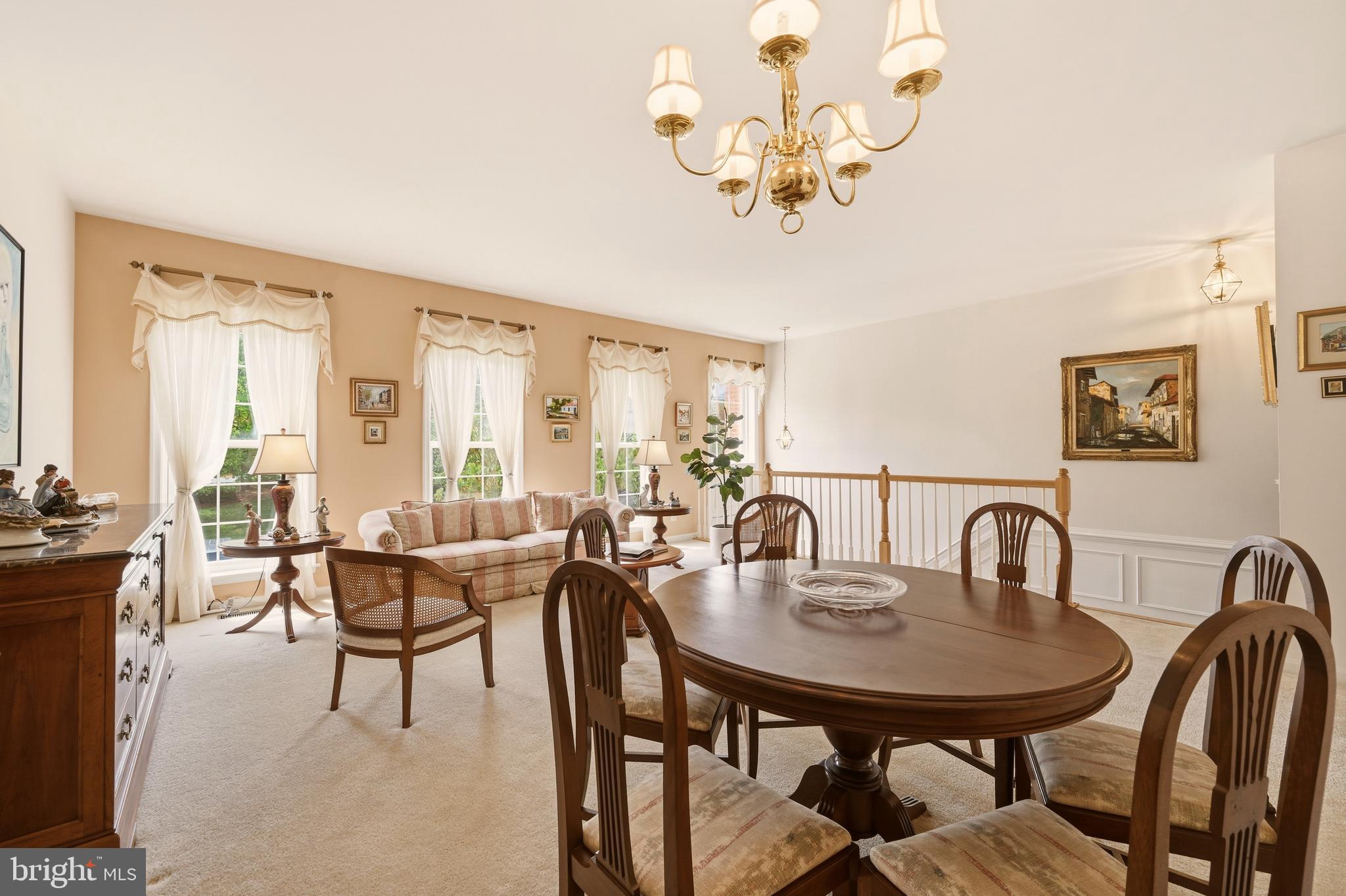 4093 OAK VILLAGE LANDING