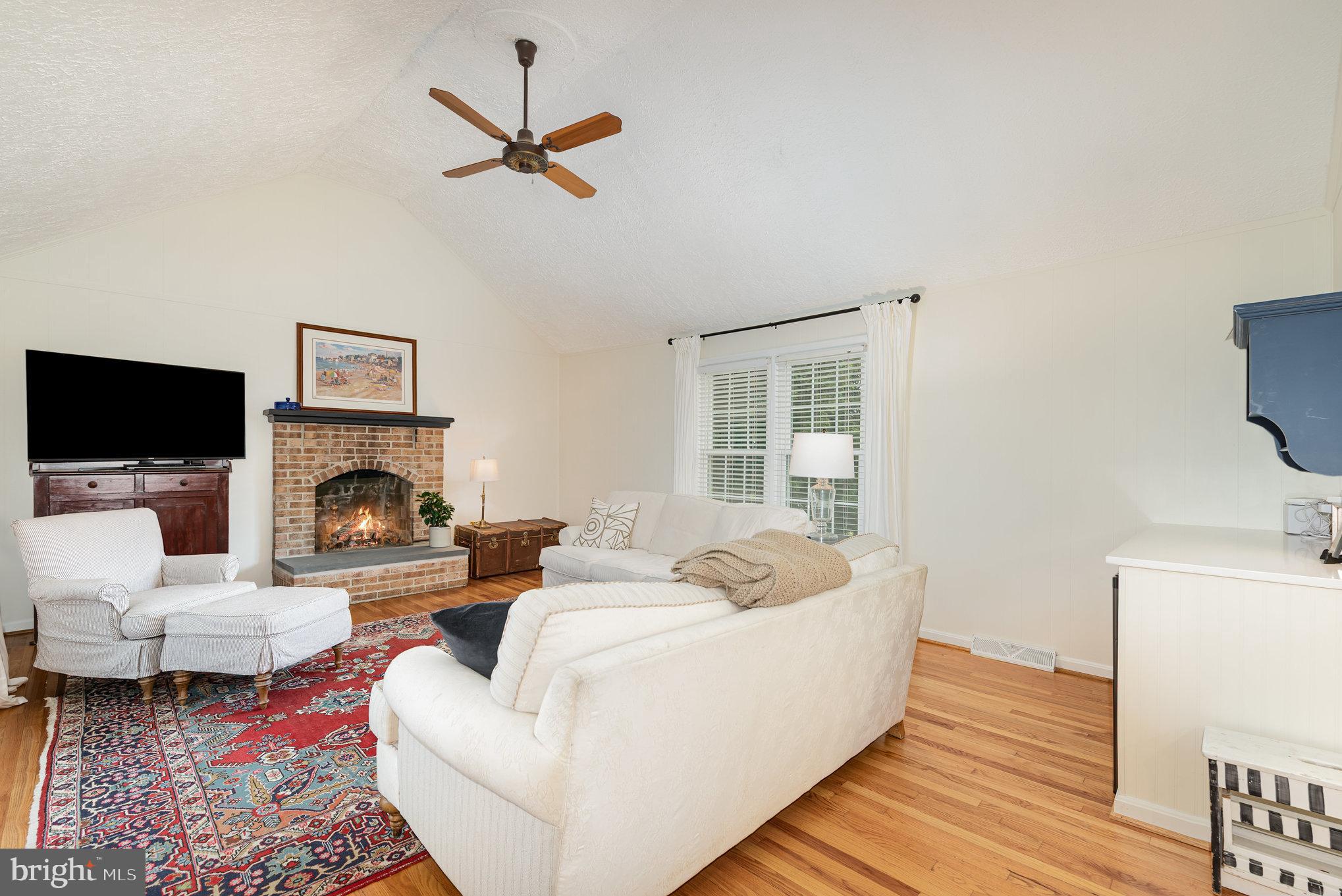 SPRINGDALE - Residential