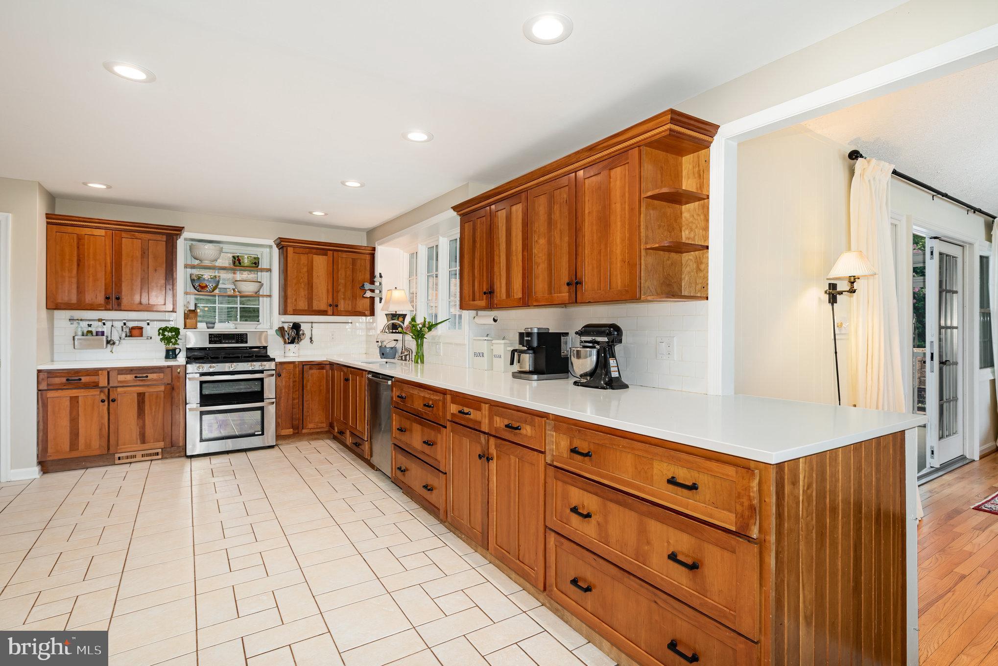 SPRINGDALE - Residential