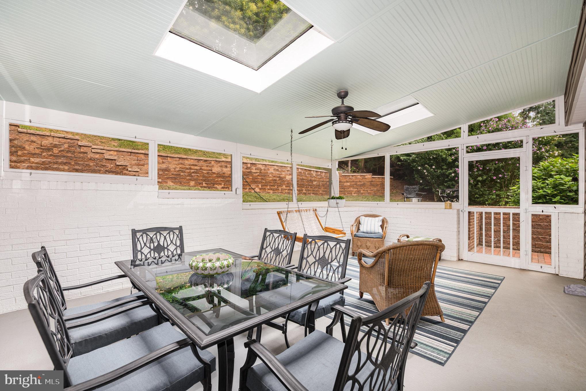 SPRINGDALE - Residential