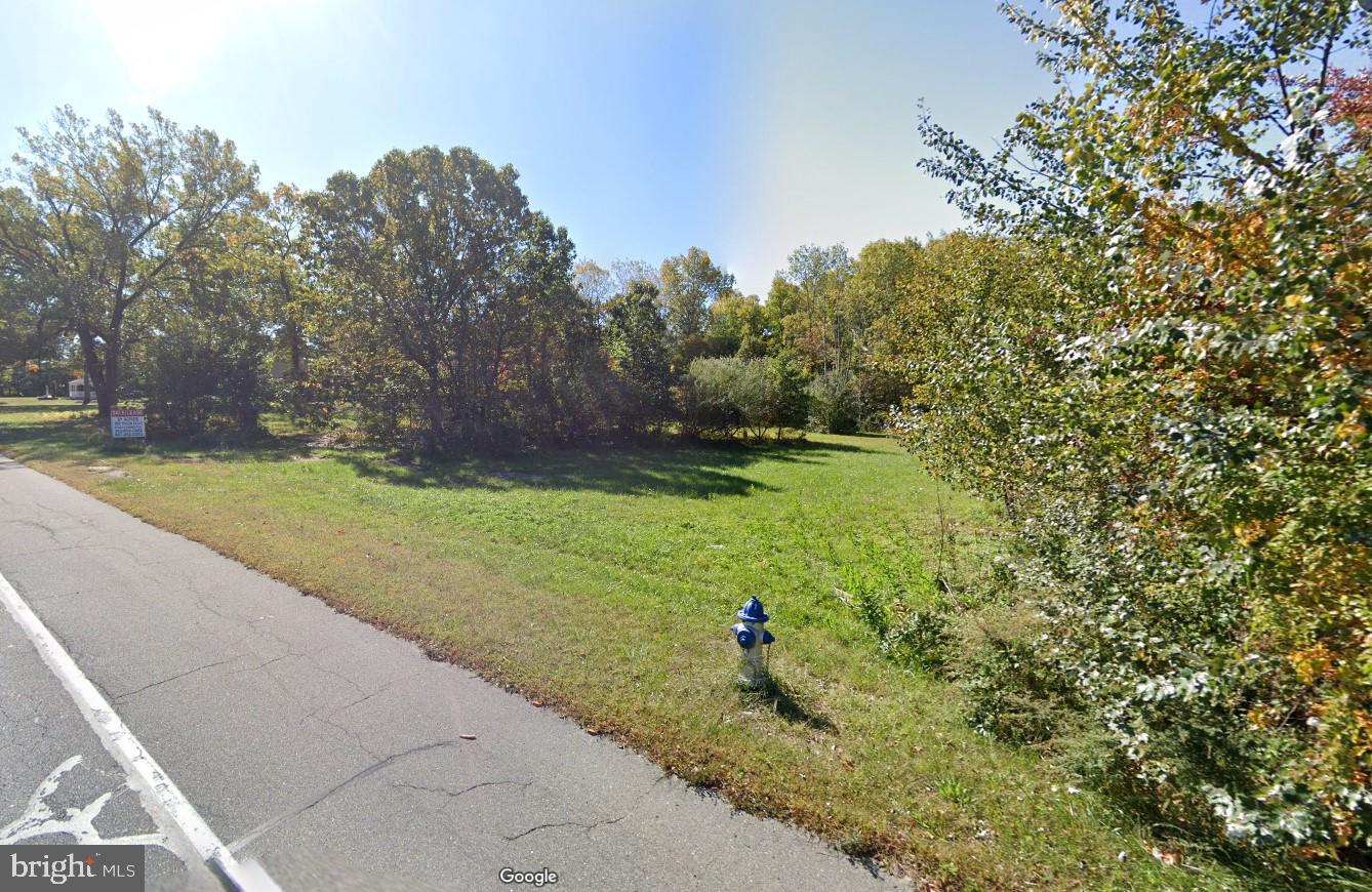 1361 N BLACK HORSE PK PIKE