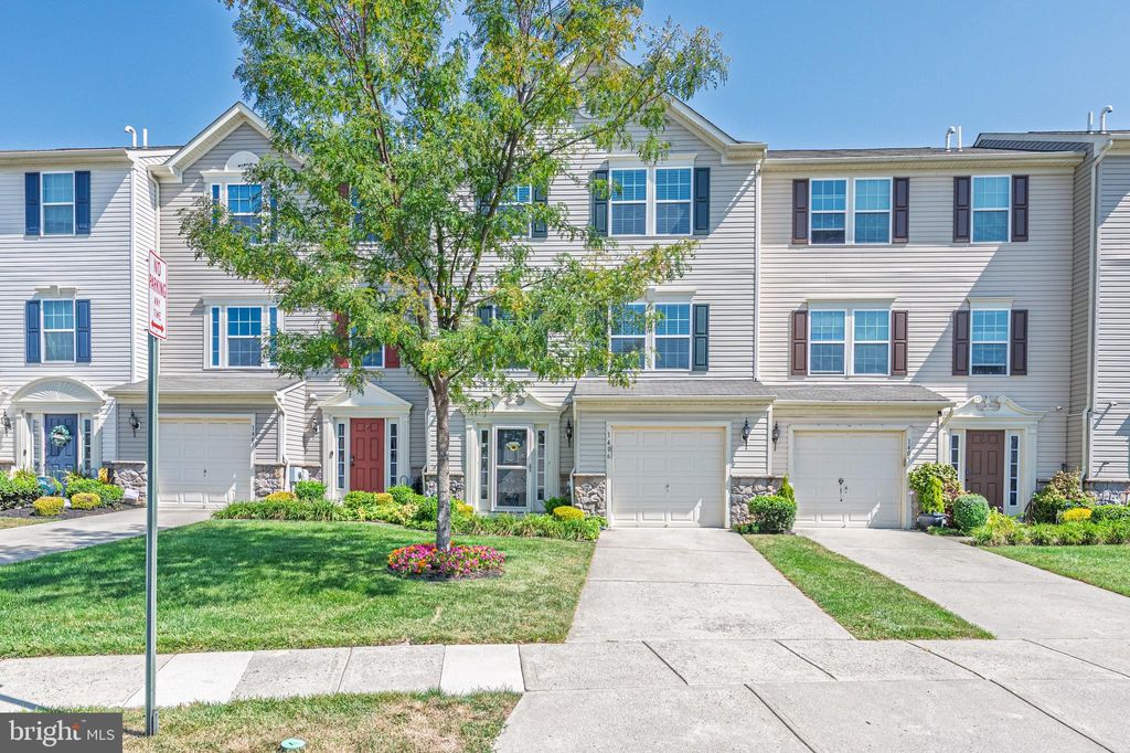 Photo of 1406 Exposition Drive, WILLIAMSTOWN, NJ 08094 (MLS # NJGL2062328)