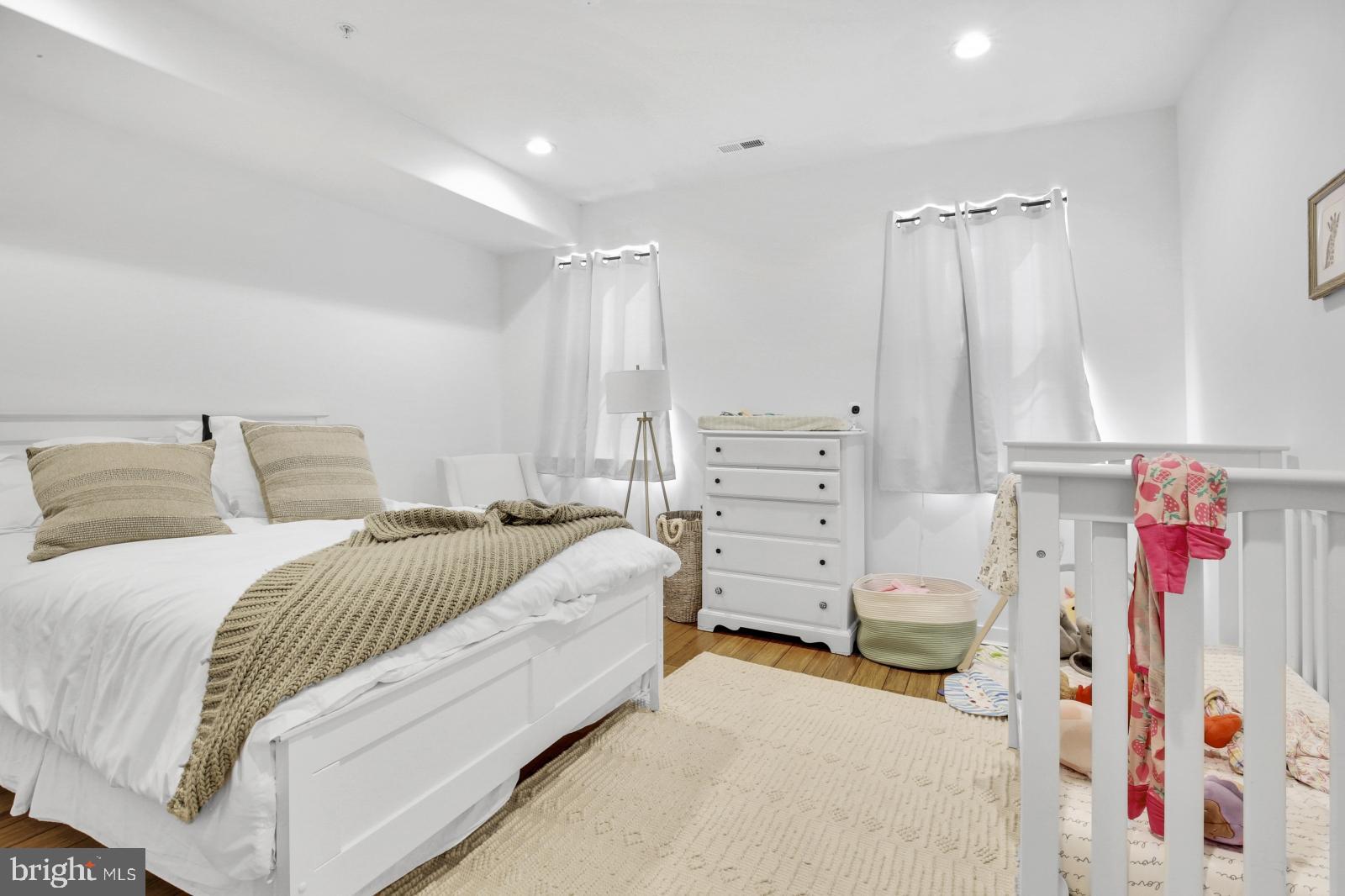 GRAYS FERRY - Residential Lease