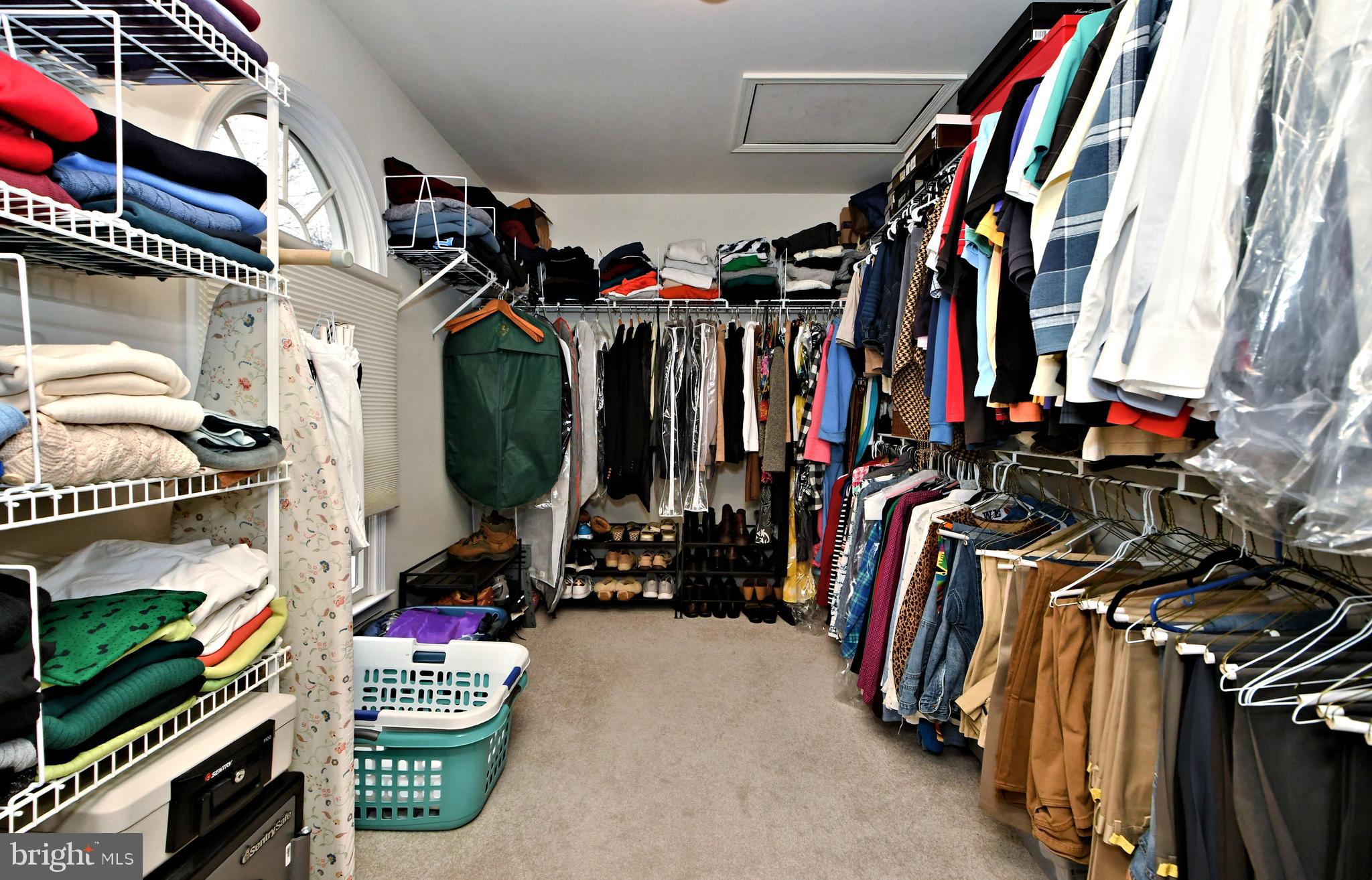 STONEY FORD ESTATE - Residential