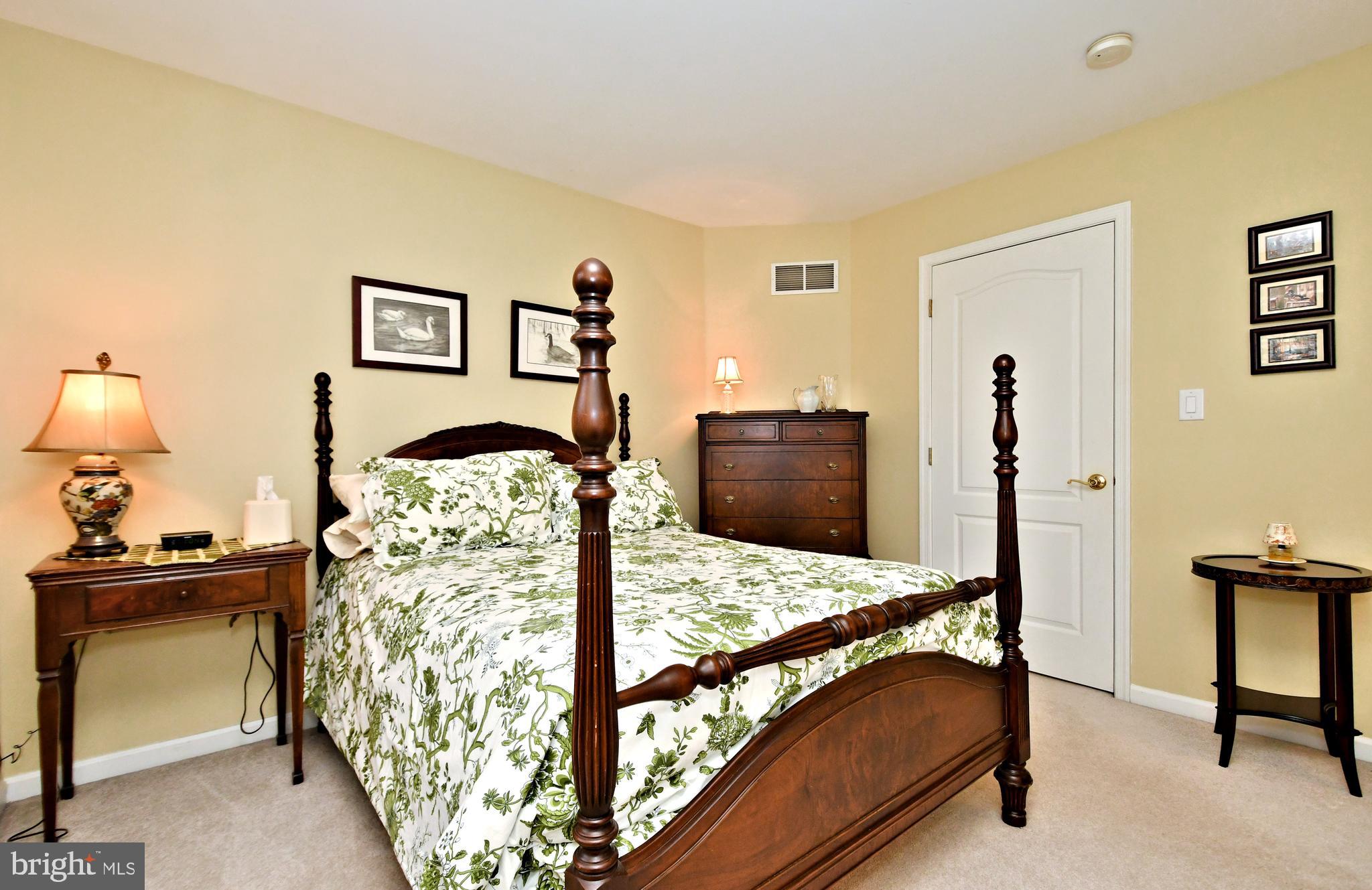 STONEY FORD ESTATE - Residential