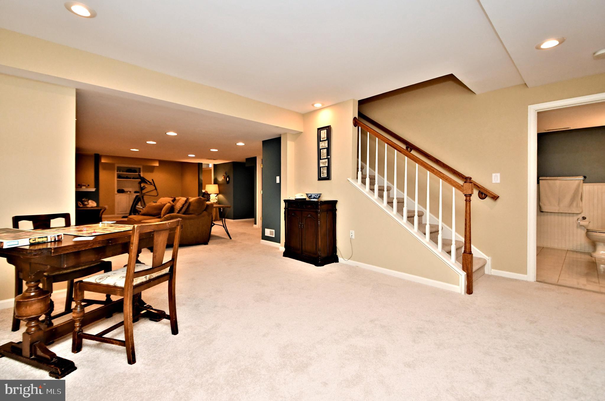 STONEY FORD ESTATE - Residential