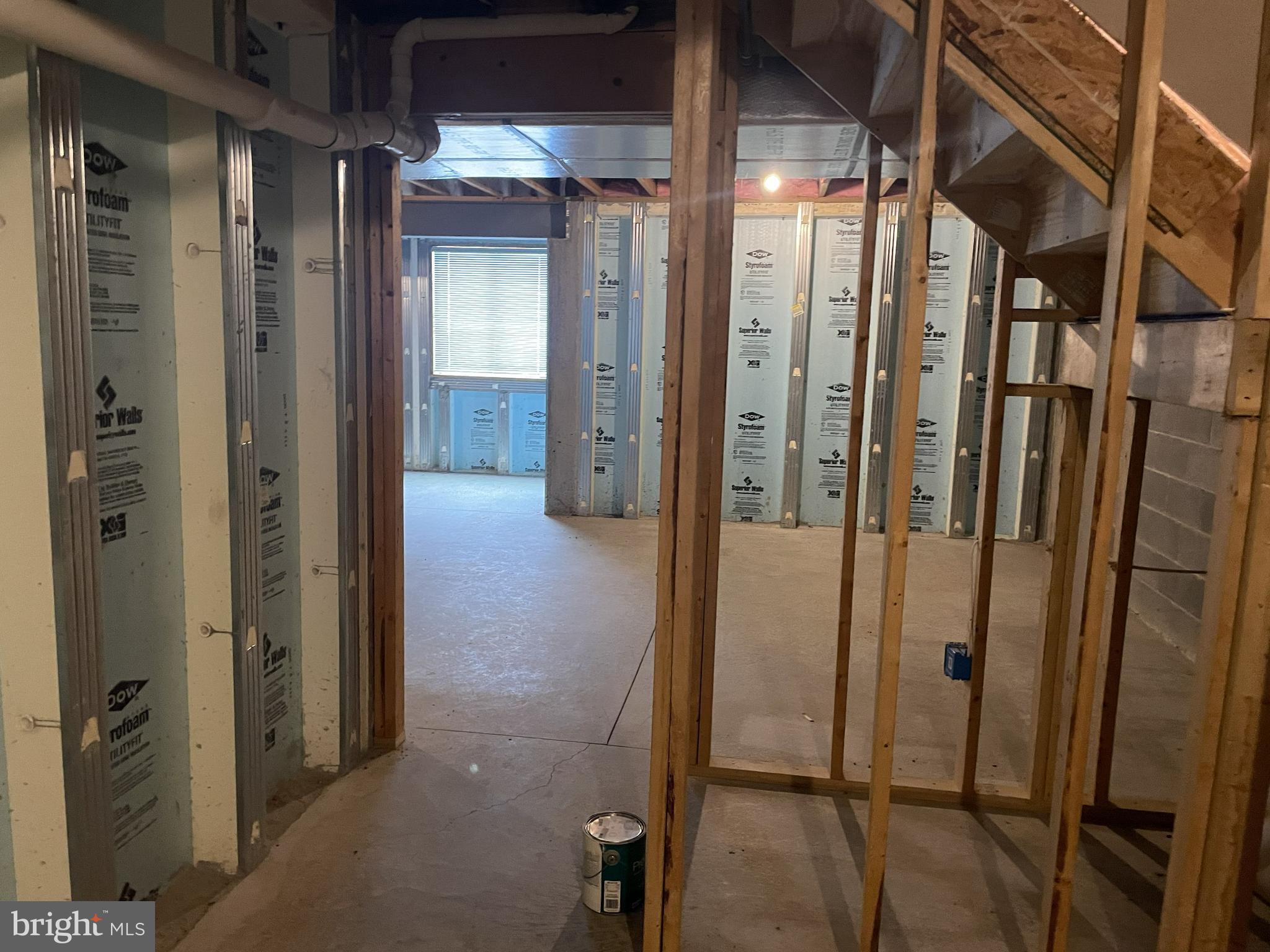 MACINTOSH CROSSING - Residential