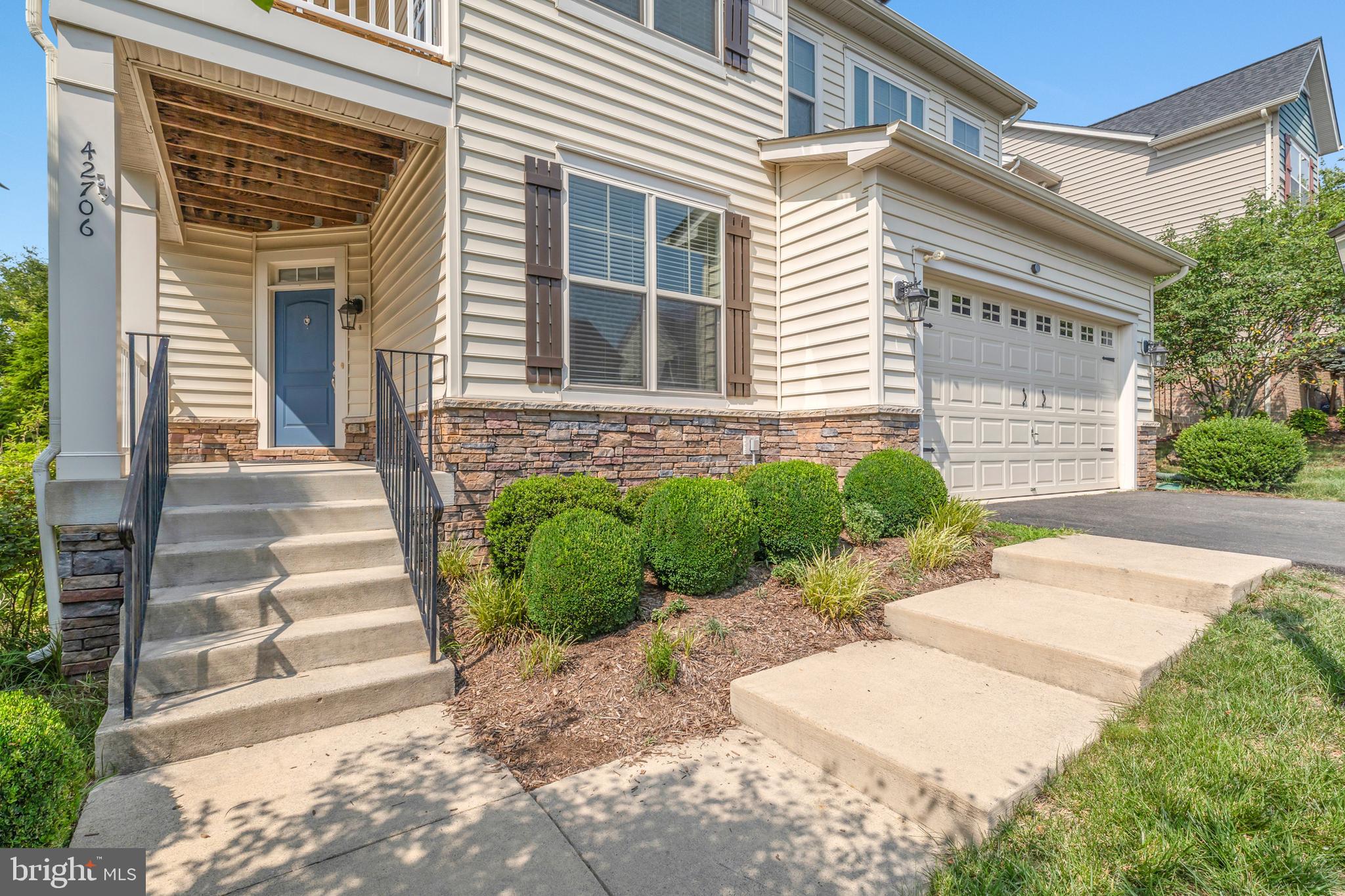 42706 CHISHOLM