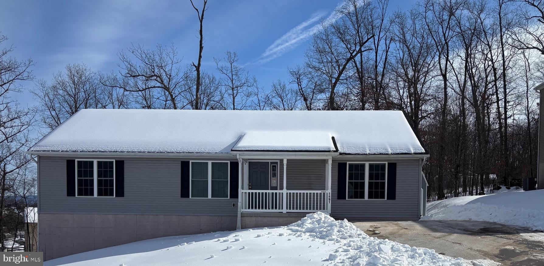 MOUNT VISTA EST - Residential