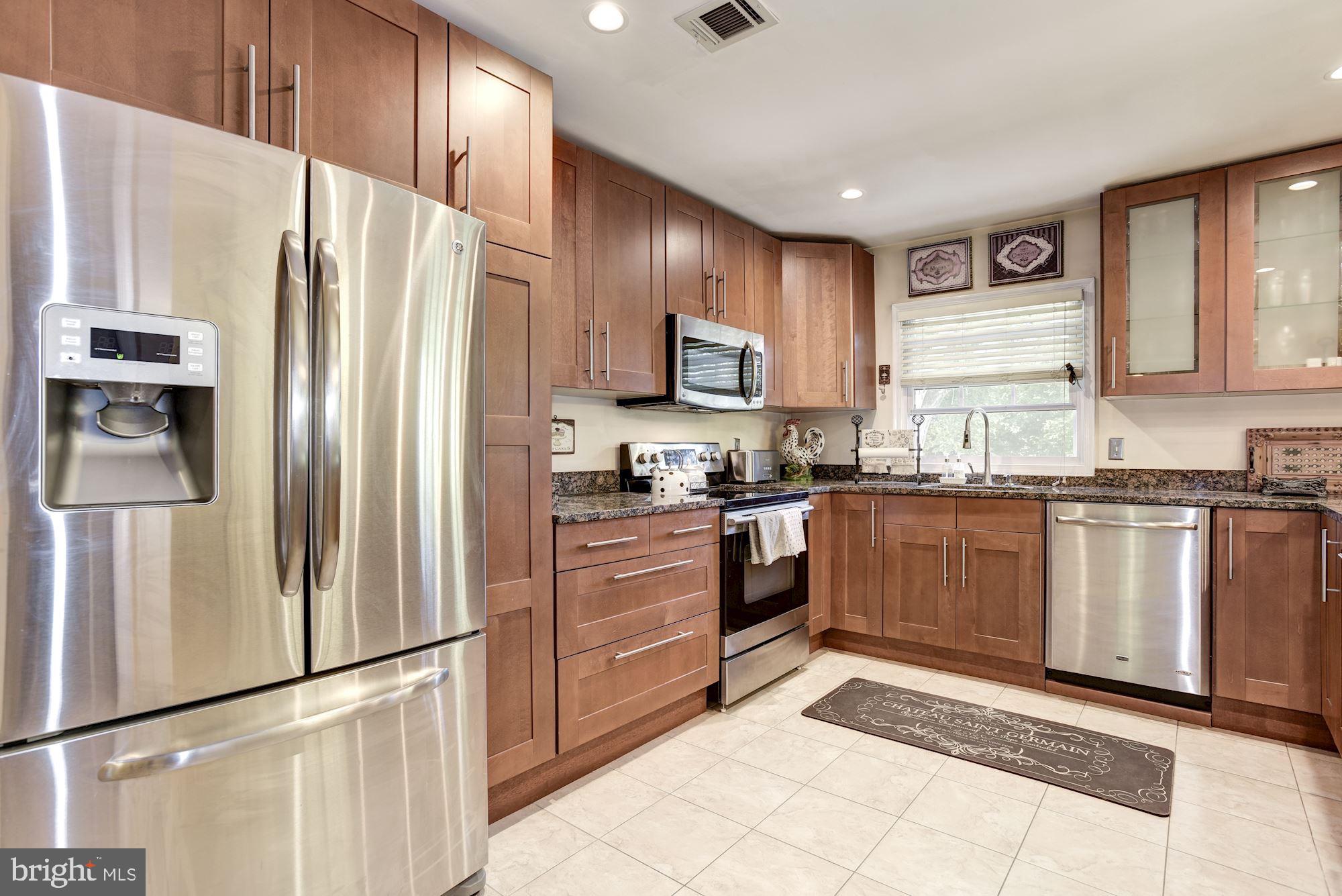 RESTON - Residential Lease