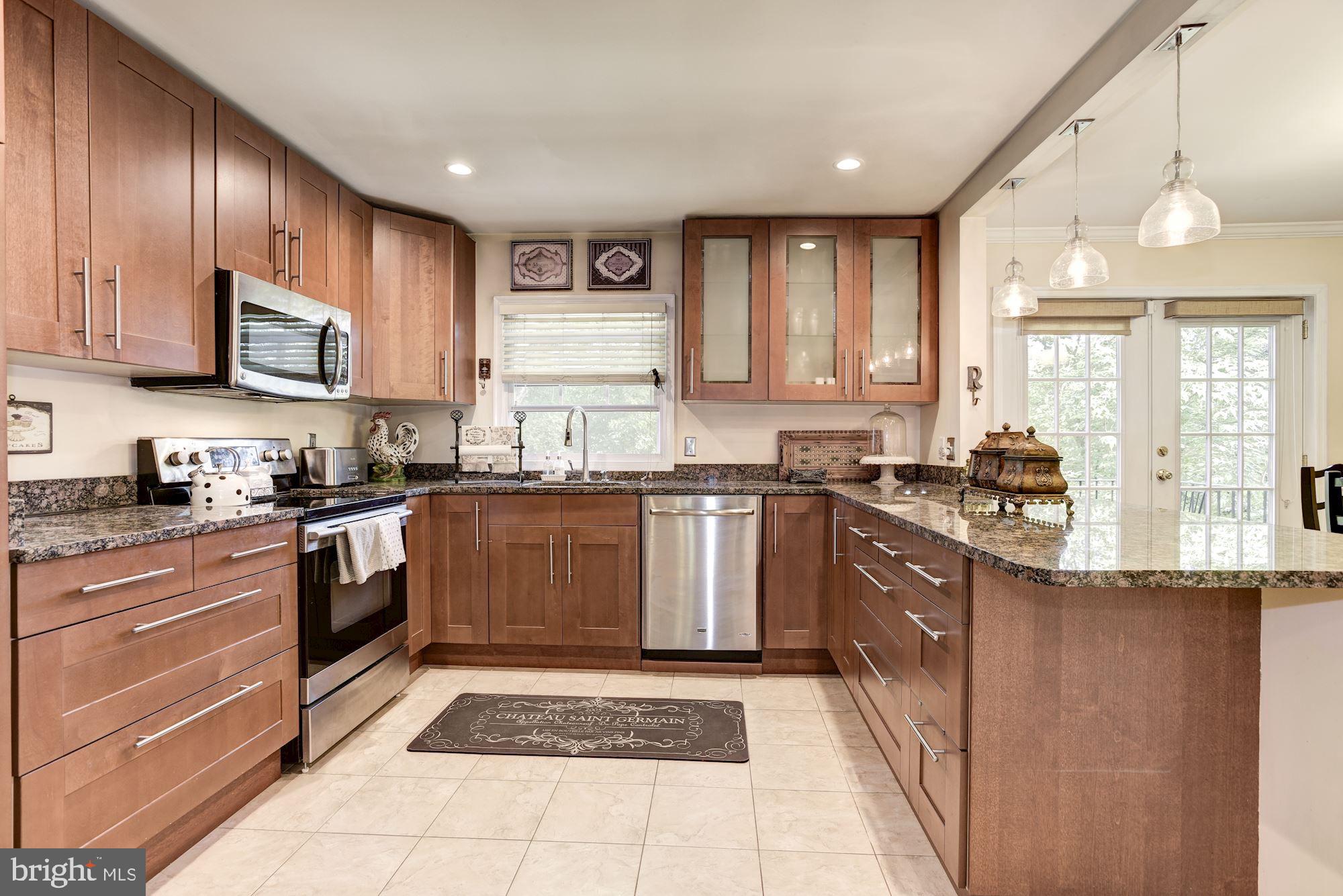 RESTON - Residential Lease